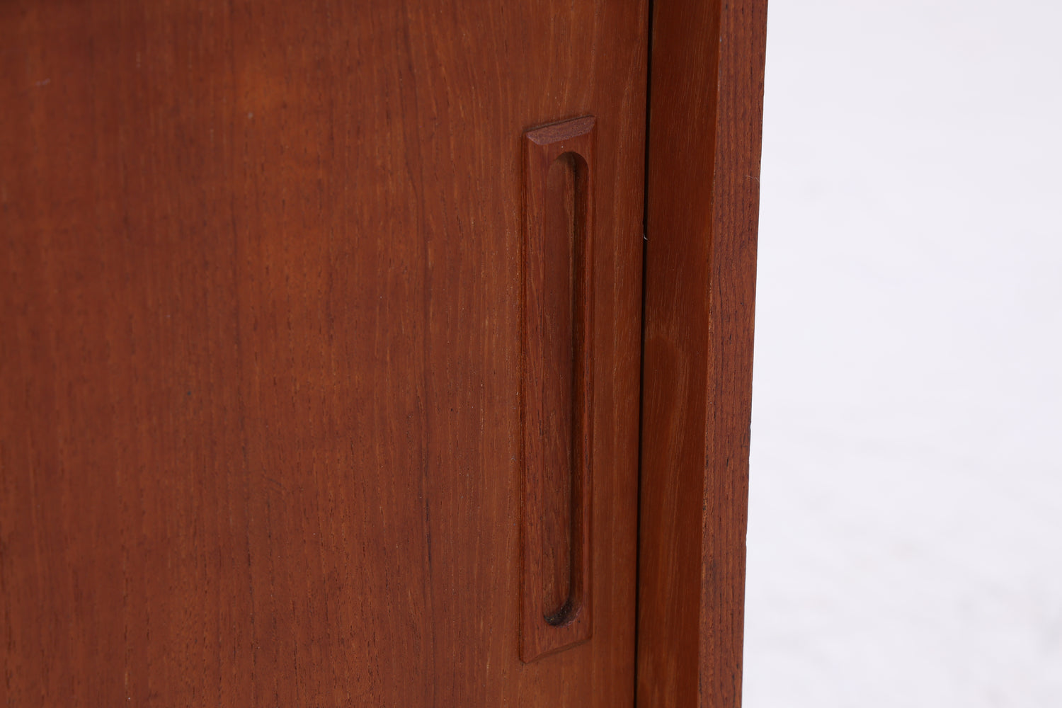 Vintage Teak Kommode | Mid Century | Schiebetüren | 60er Jahre