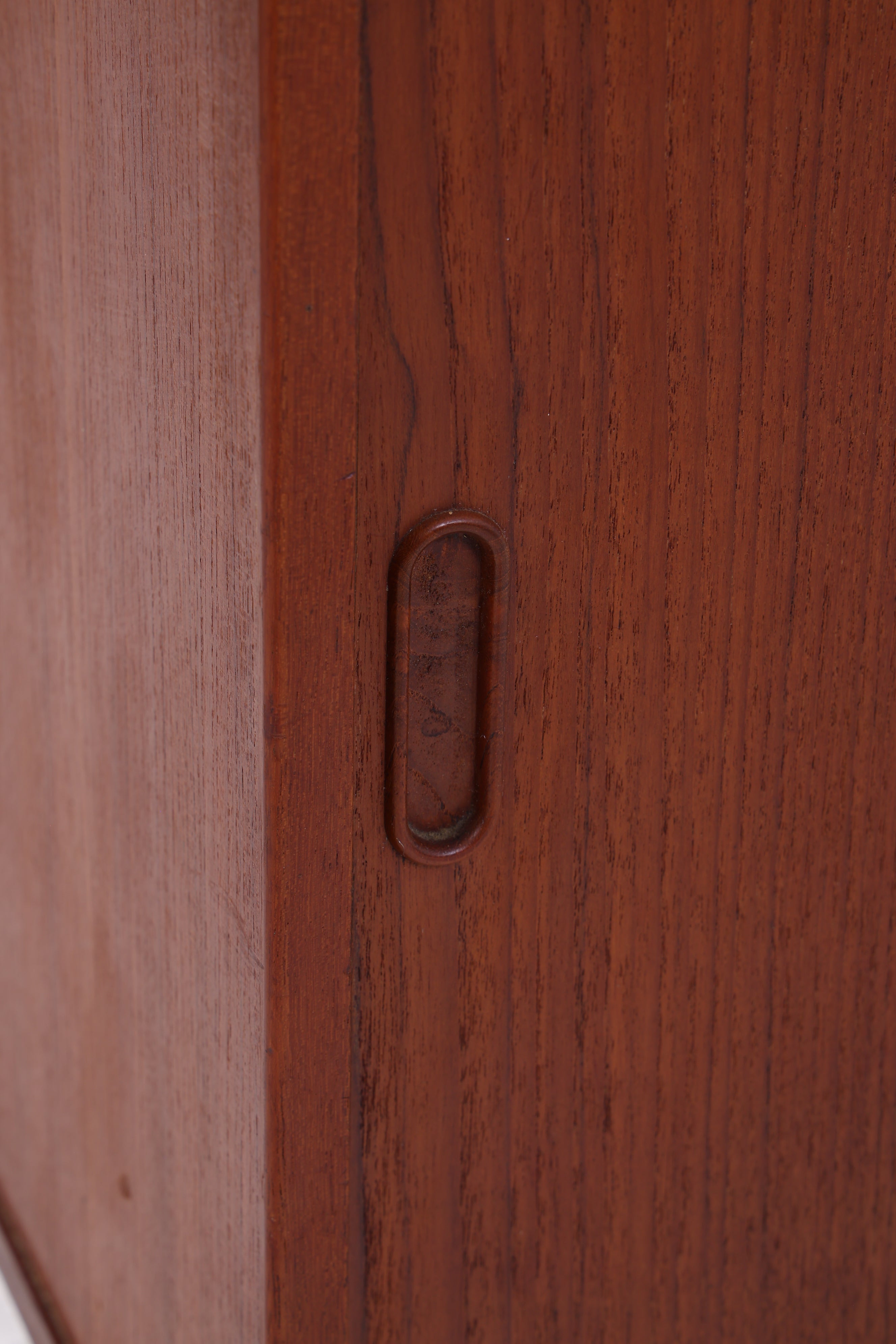 Vintage Teak Kommode | Mid Century | Schiebetüren | 60er Jahre