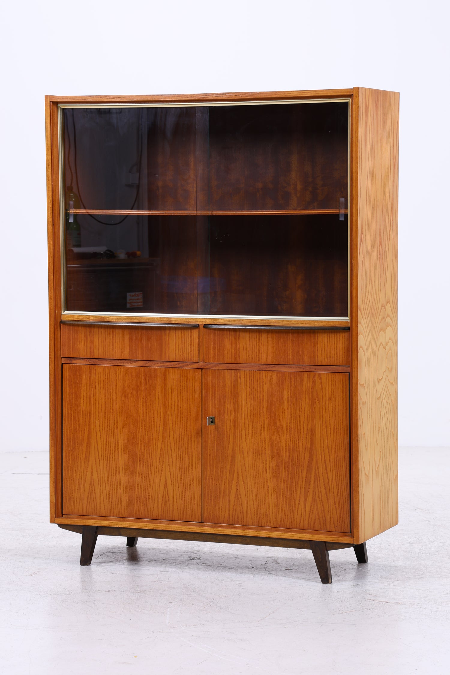 Vintage Vitrine | Mid Century | Glasschiebetüren | 60er Jahre