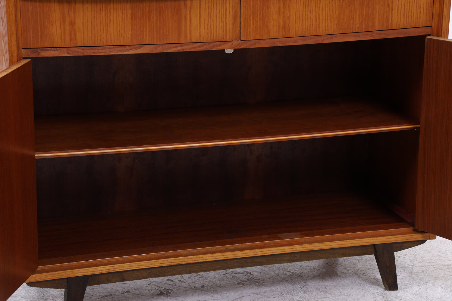Vintage Vitrine | Mid Century | Glasschiebetüren | 60er Jahre