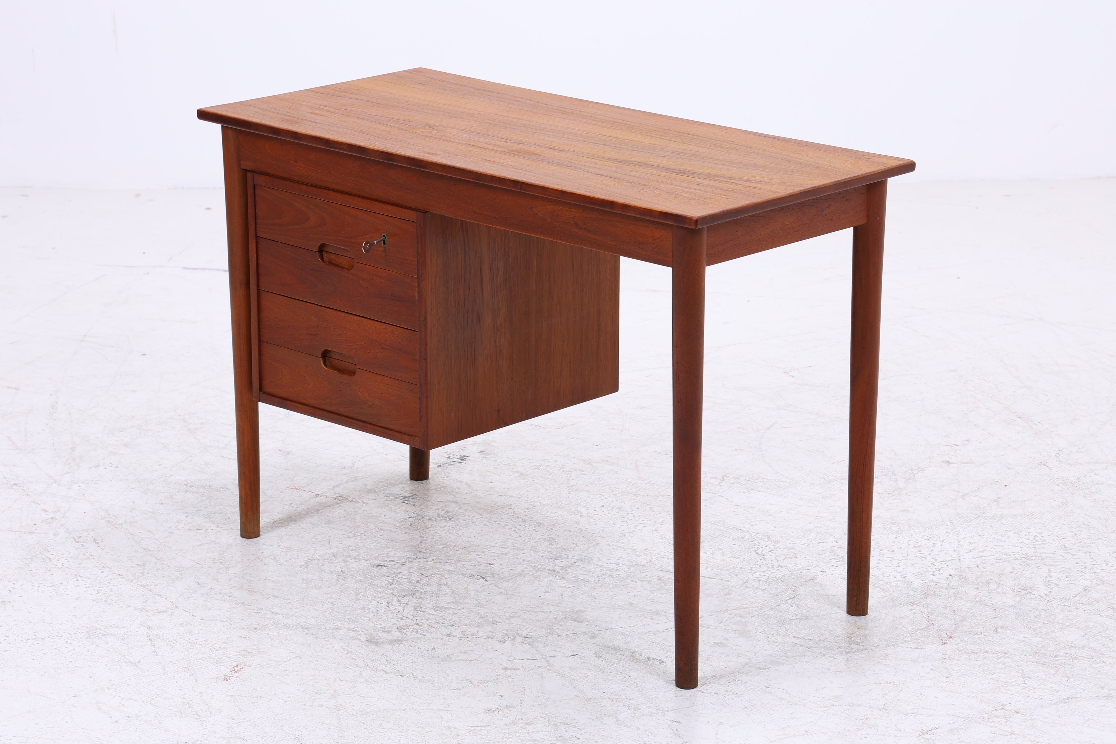 Vintage Teak Schreibtisch | Danish Design | Mid Century