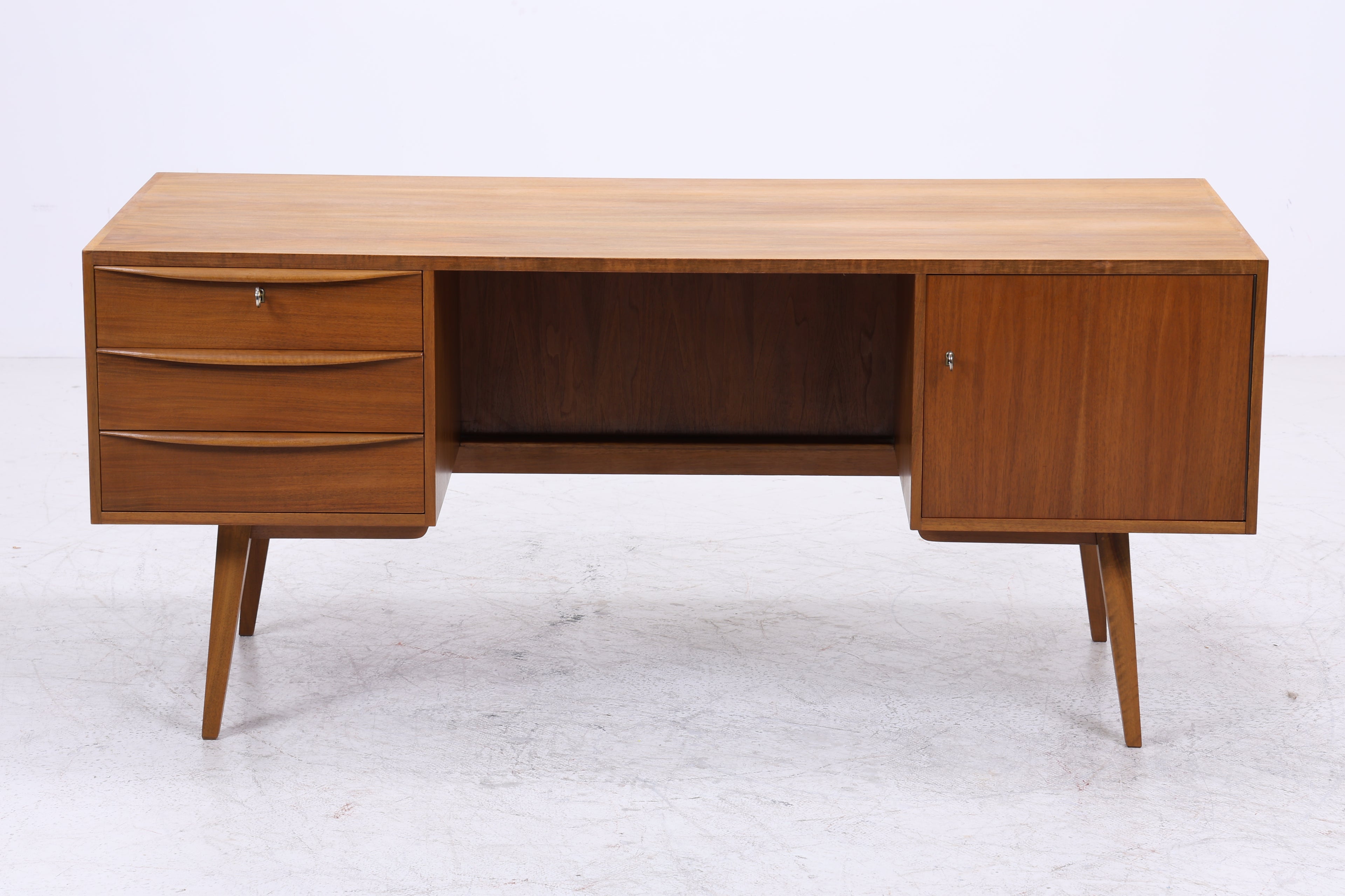 Vintage Schreibtisch | Hellerau Stil | Mid Century Design