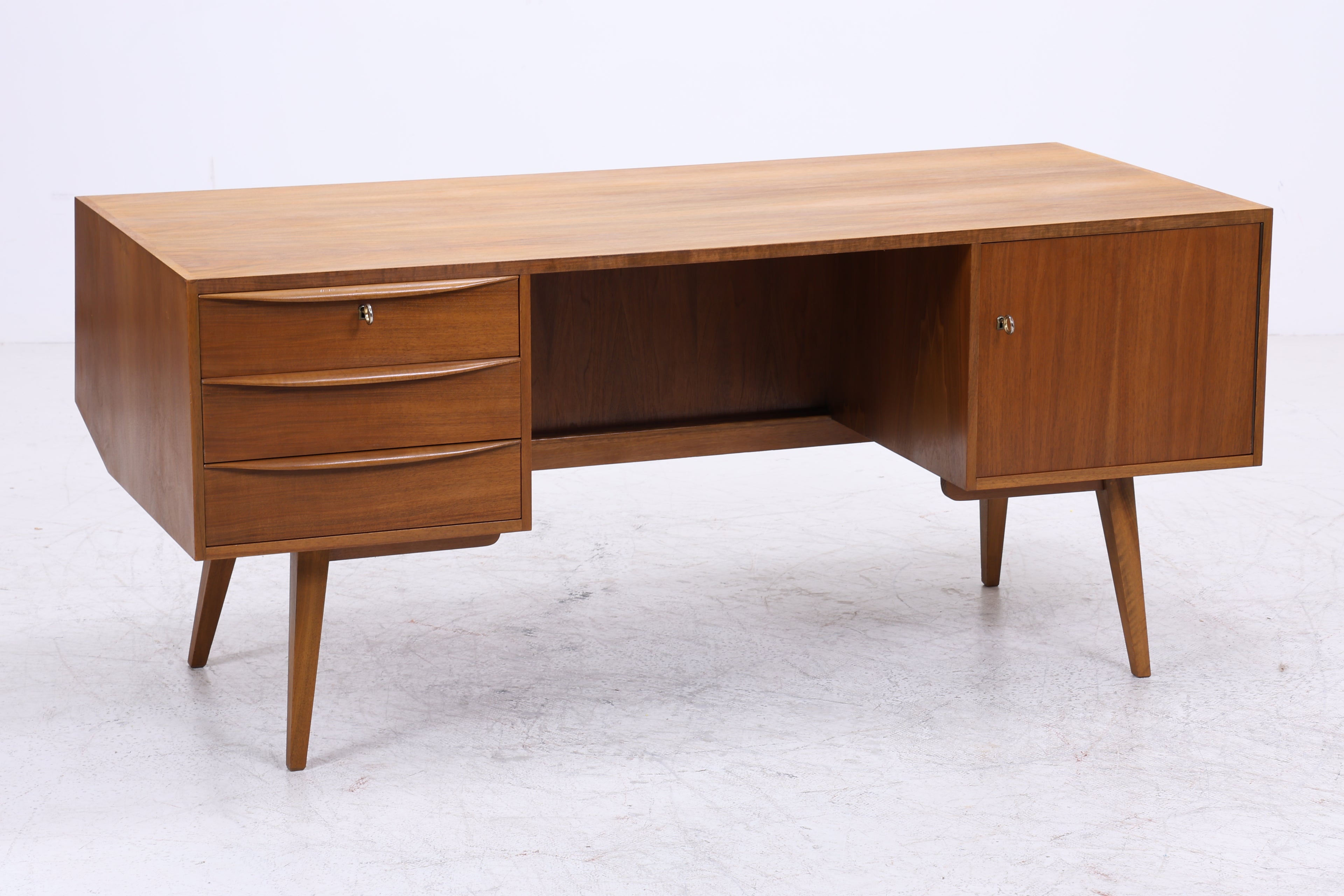 Vintage Schreibtisch | Hellerau Stil | Mid Century Design