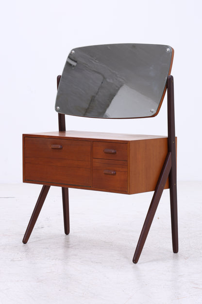 Ølholm Møbelfabrik Frisiertisch | Teak | Danish Design