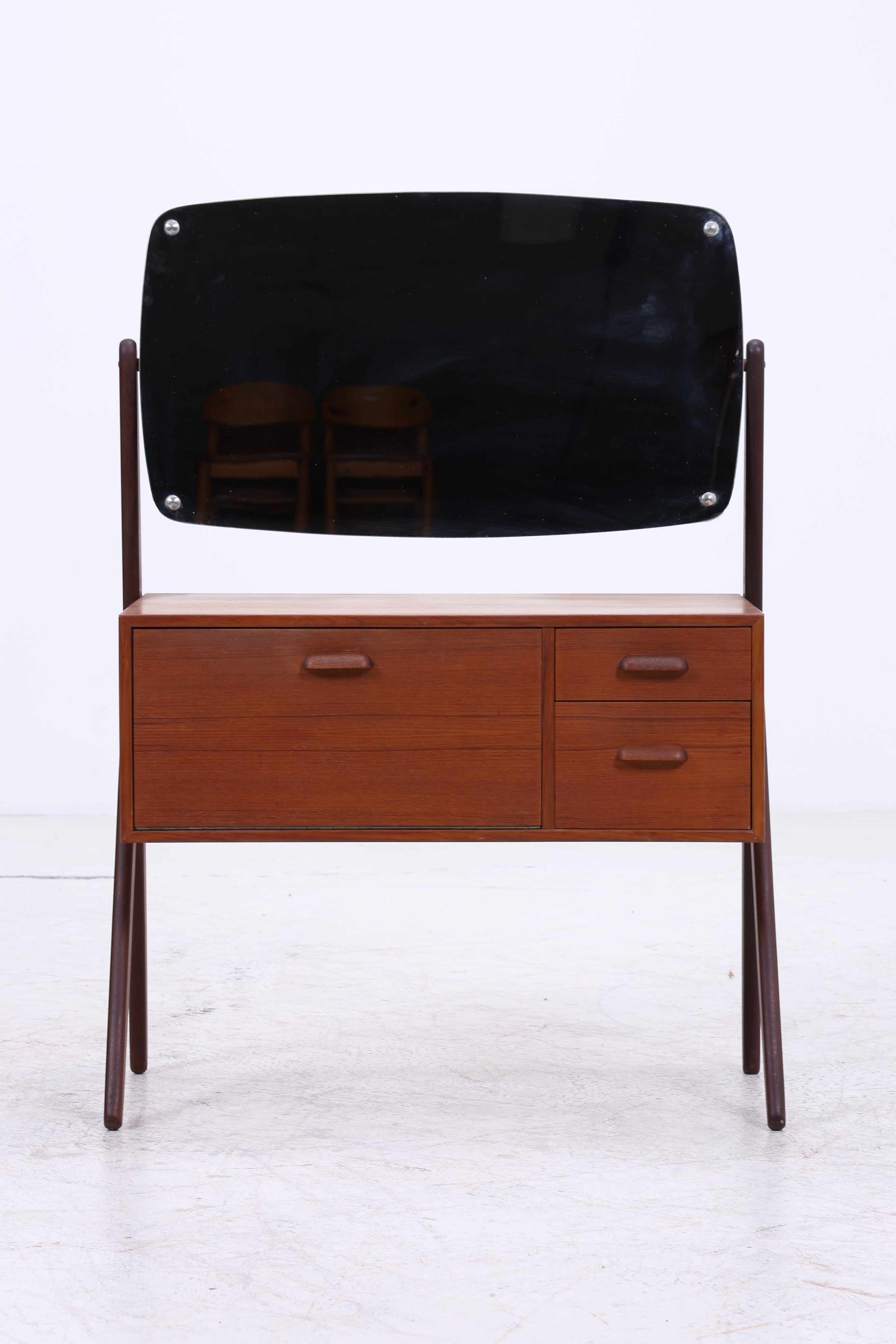 Ølholm Møbelfabrik Frisiertisch | Teak | Danish Design