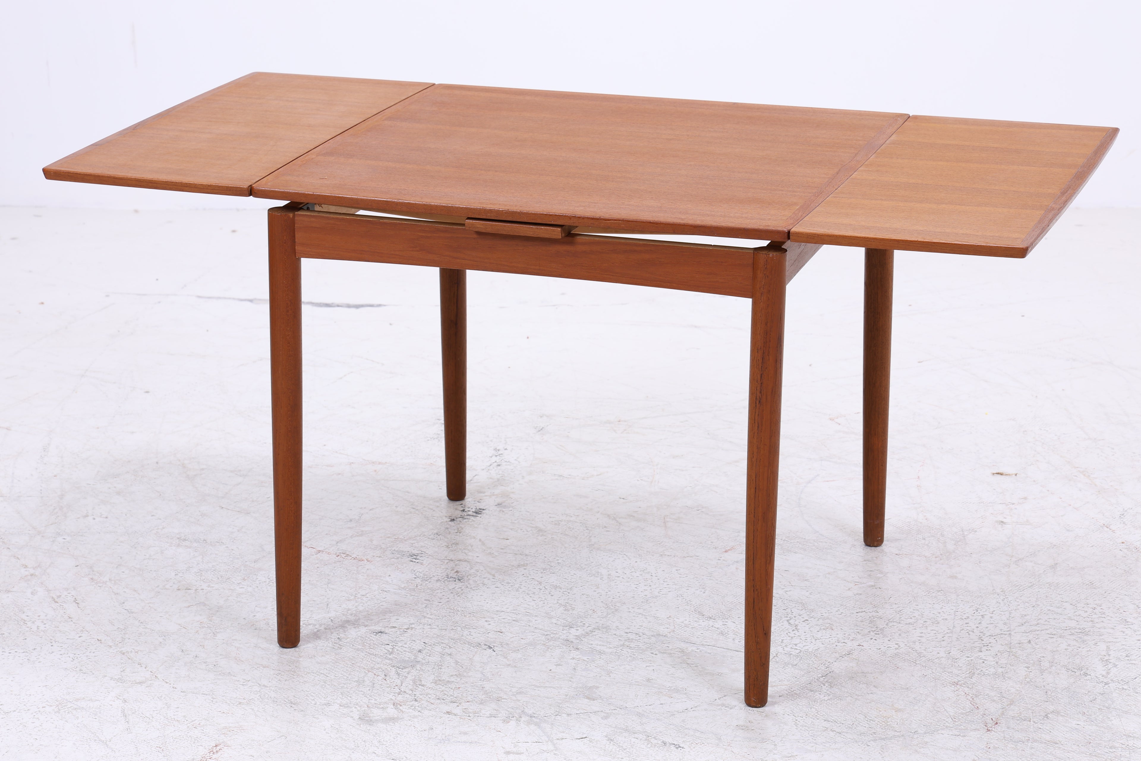 Poul Hundevad Teak Esstisch | Hundevad &amp; Co. | Danish Design