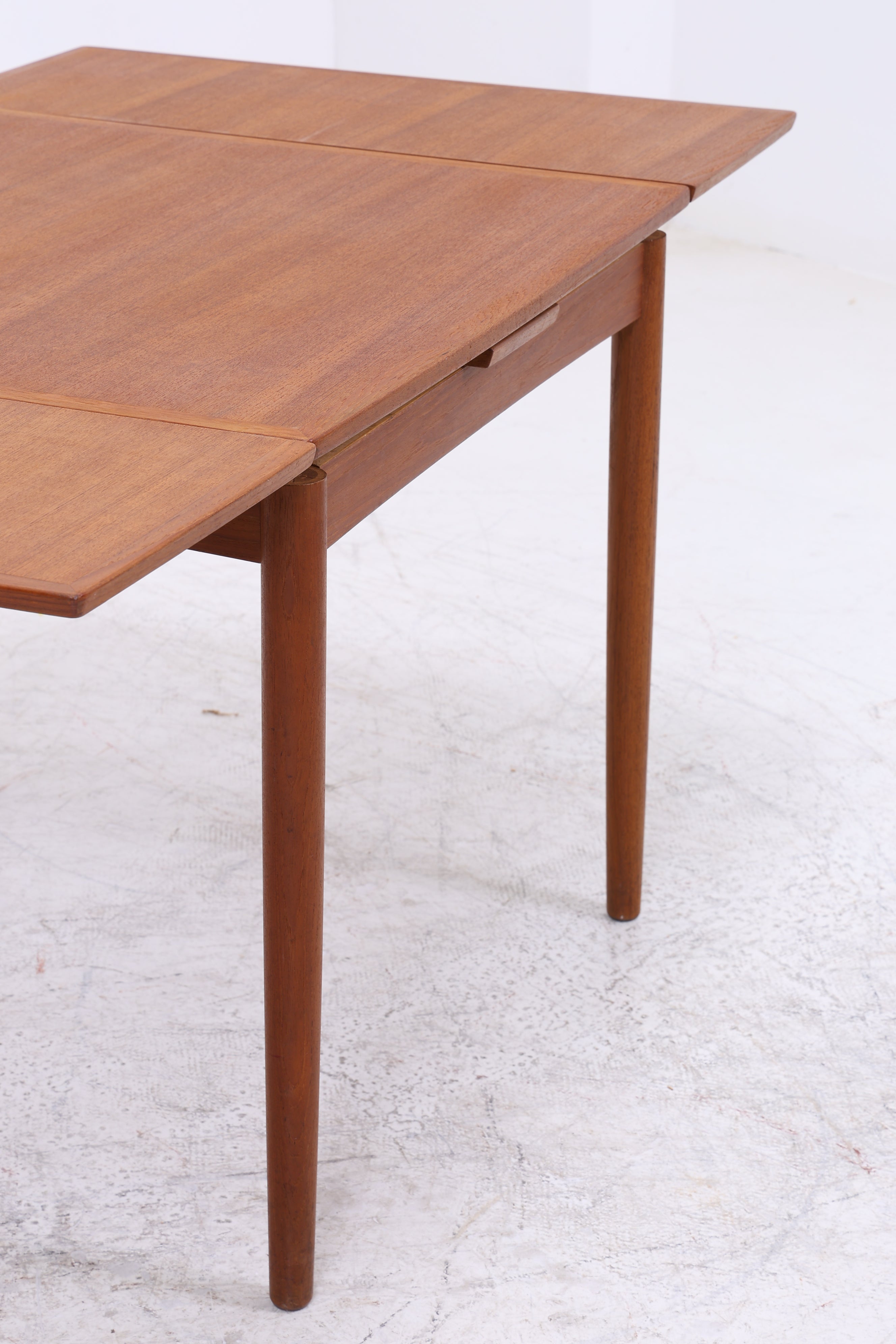 Poul Hundevad Teak Esstisch | Hundevad &amp; Co. | Danish Design