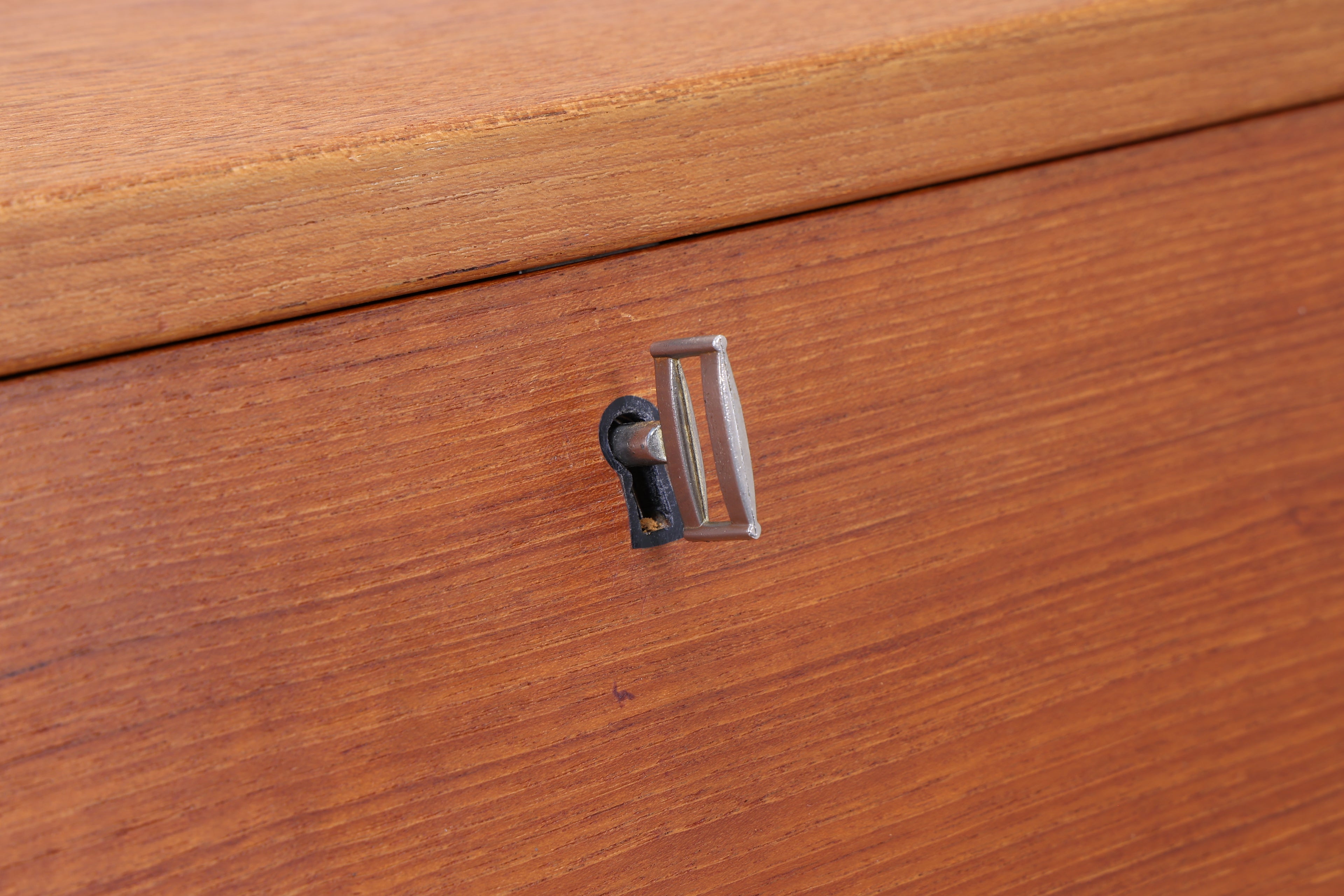 Arne Wahl Iversen Sekretär Modell 68 | Vintage Teak | Danish Design