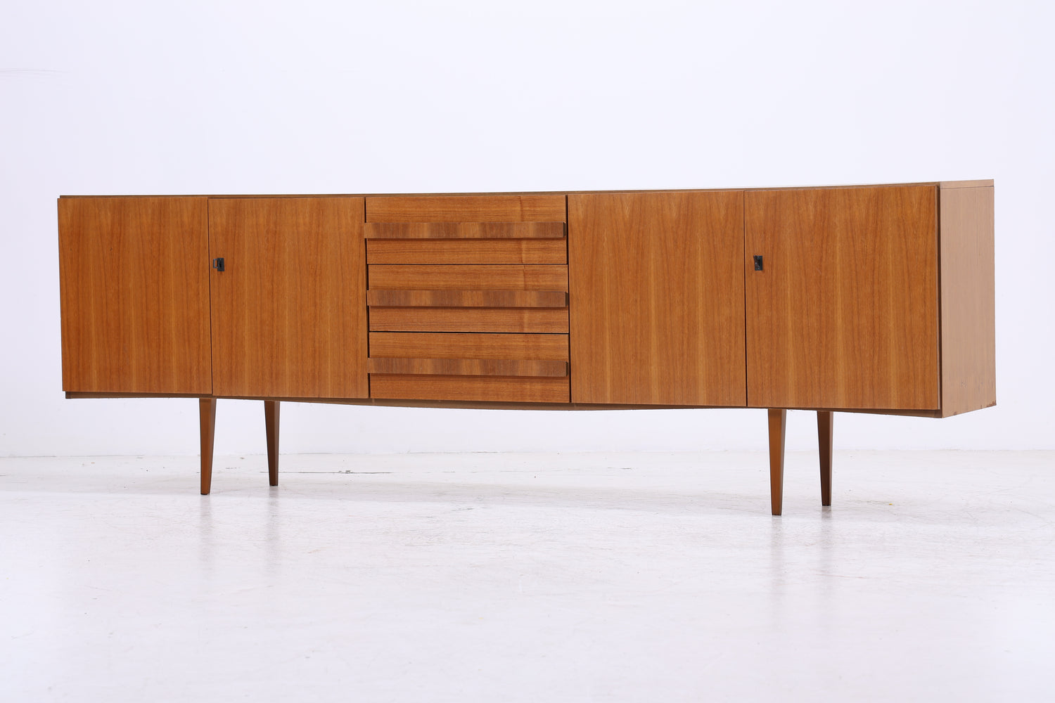 Vintage Nussbaum Sideboard | Mid Century Anrichte | 1960er Jahre
