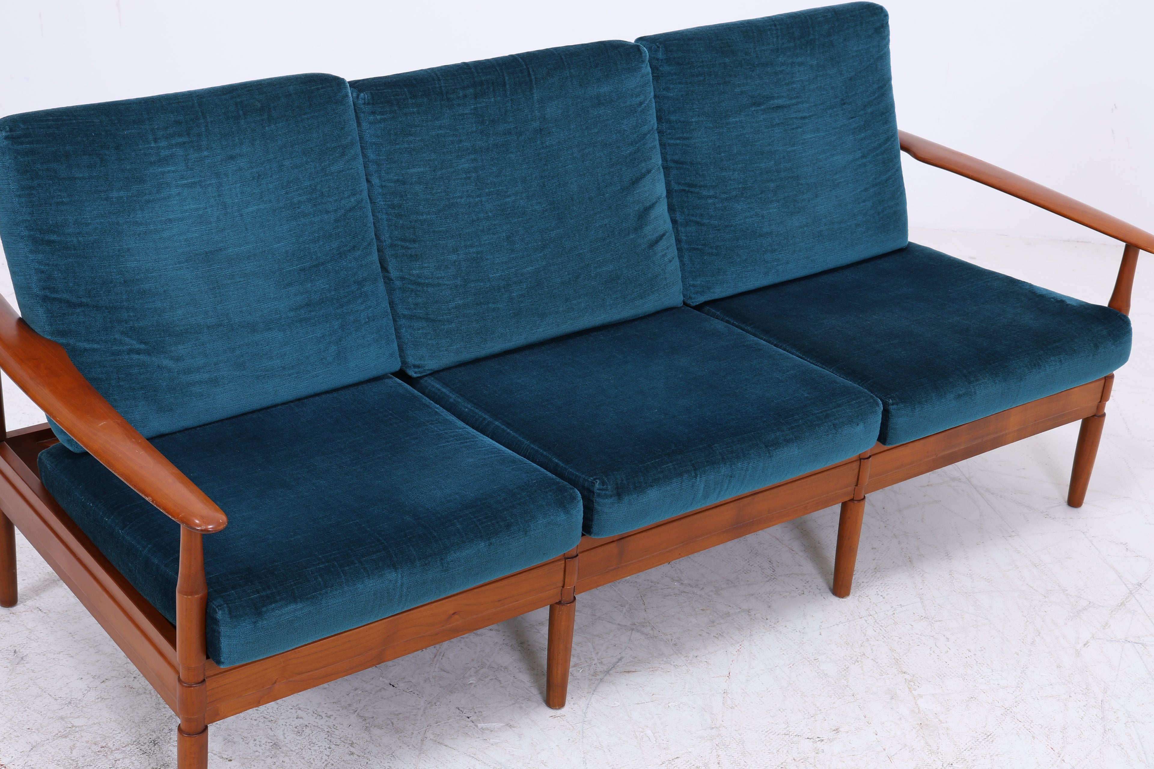 Grete Jalk Teak Sofa | Vintage 3-Sitzer | Danish Design