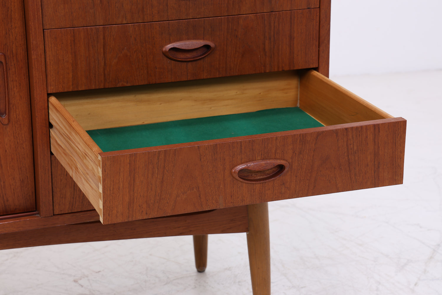 Vintage Teak Highboard | Mid Century | Danish Design | 60er Jahre