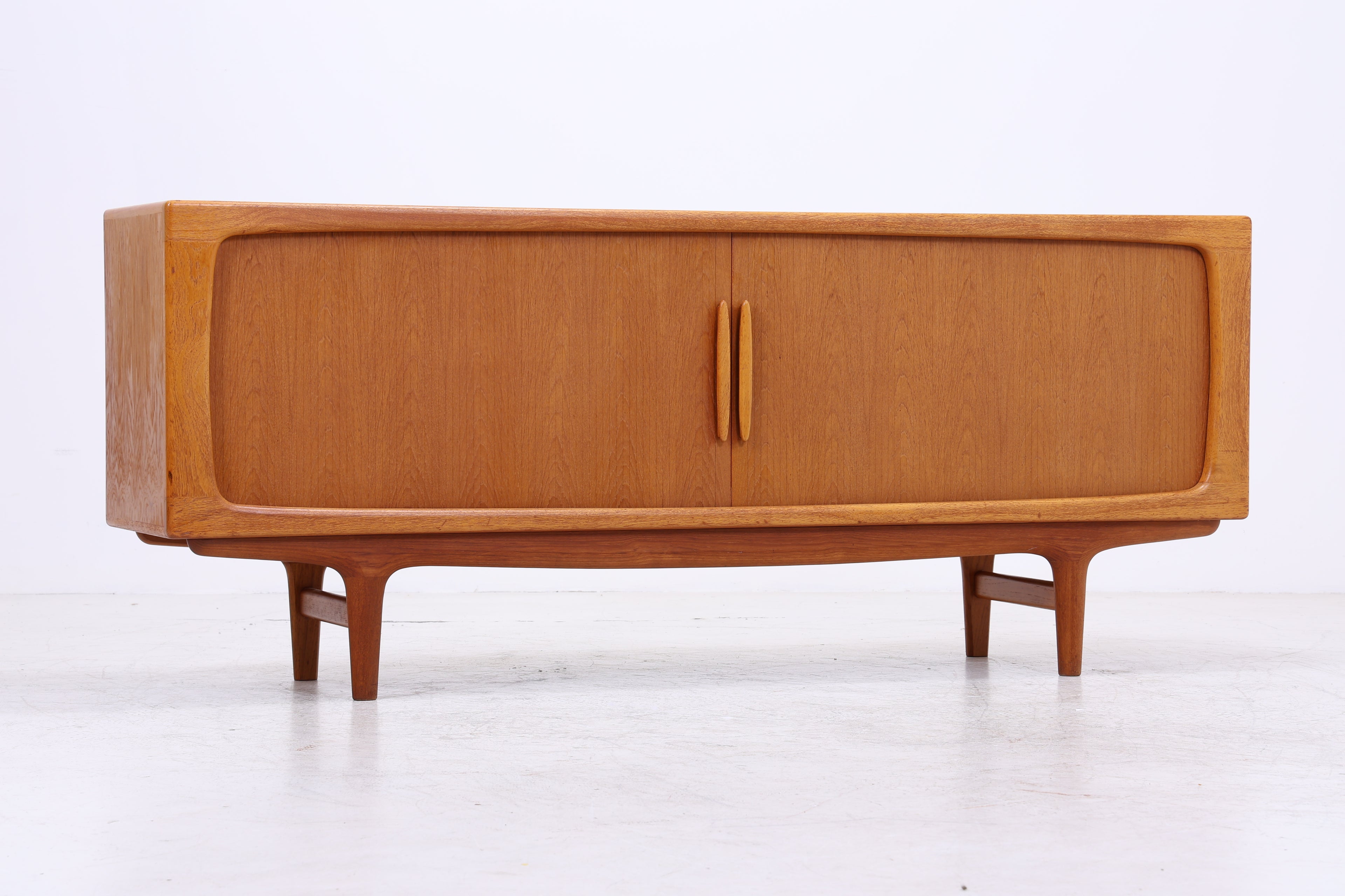 Johannes Andersen Sideboard für Silkeborg | Vintage Teak | Danish Design