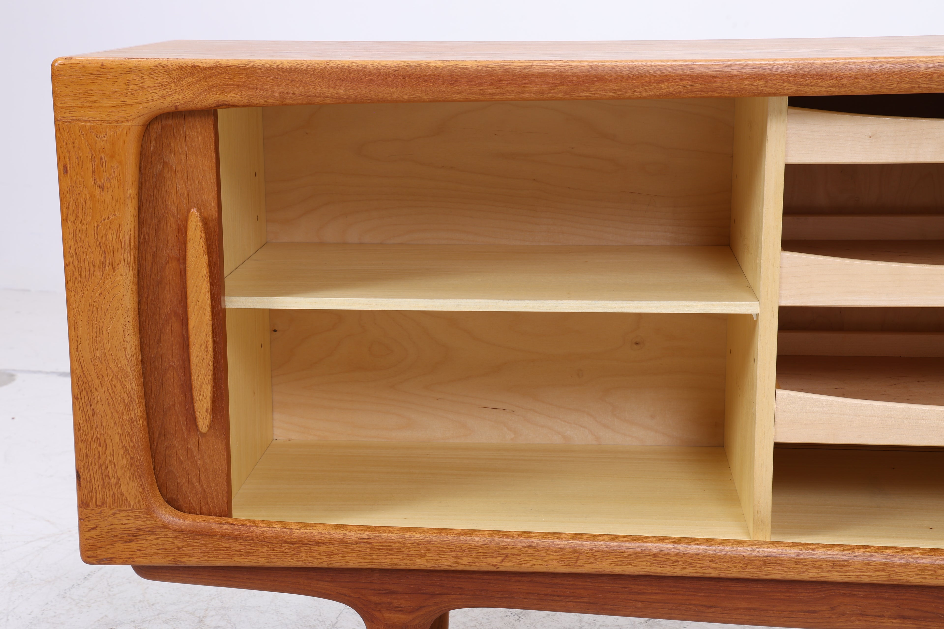 Johannes Andersen Sideboard für Silkeborg | Vintage Teak | Danish Design