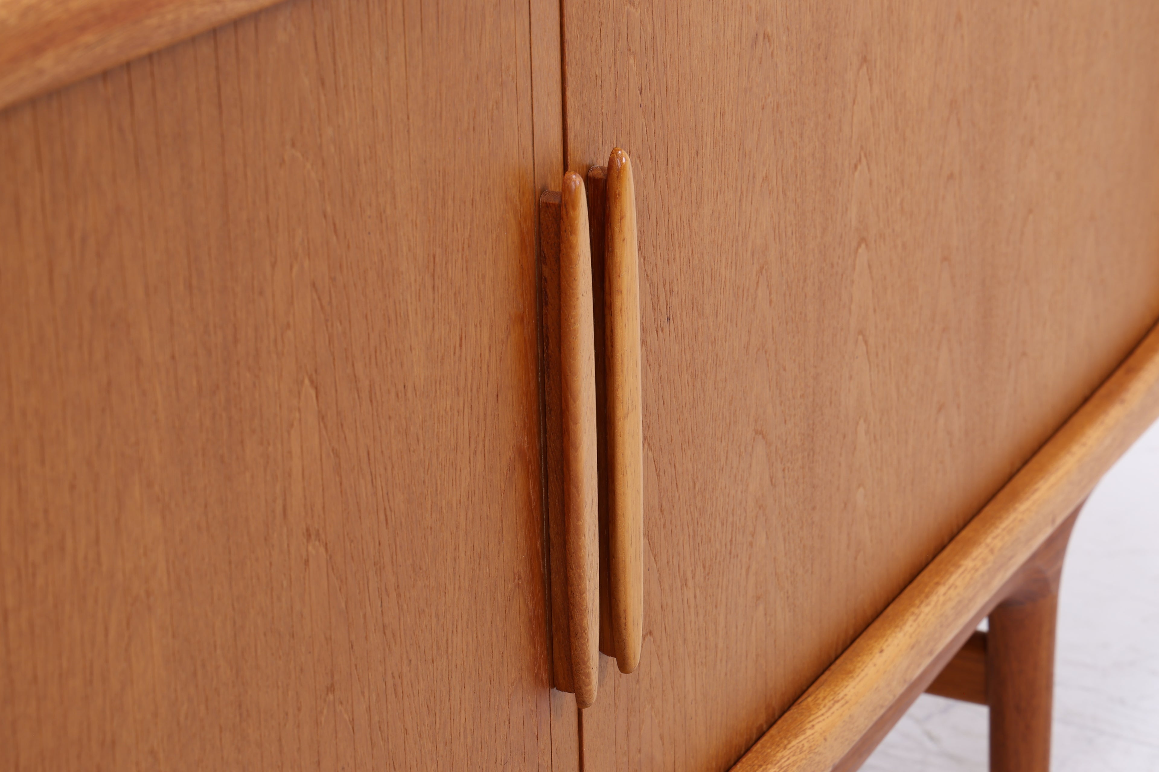 Johannes Andersen Sideboard für Silkeborg | Vintage Teak | Danish Design