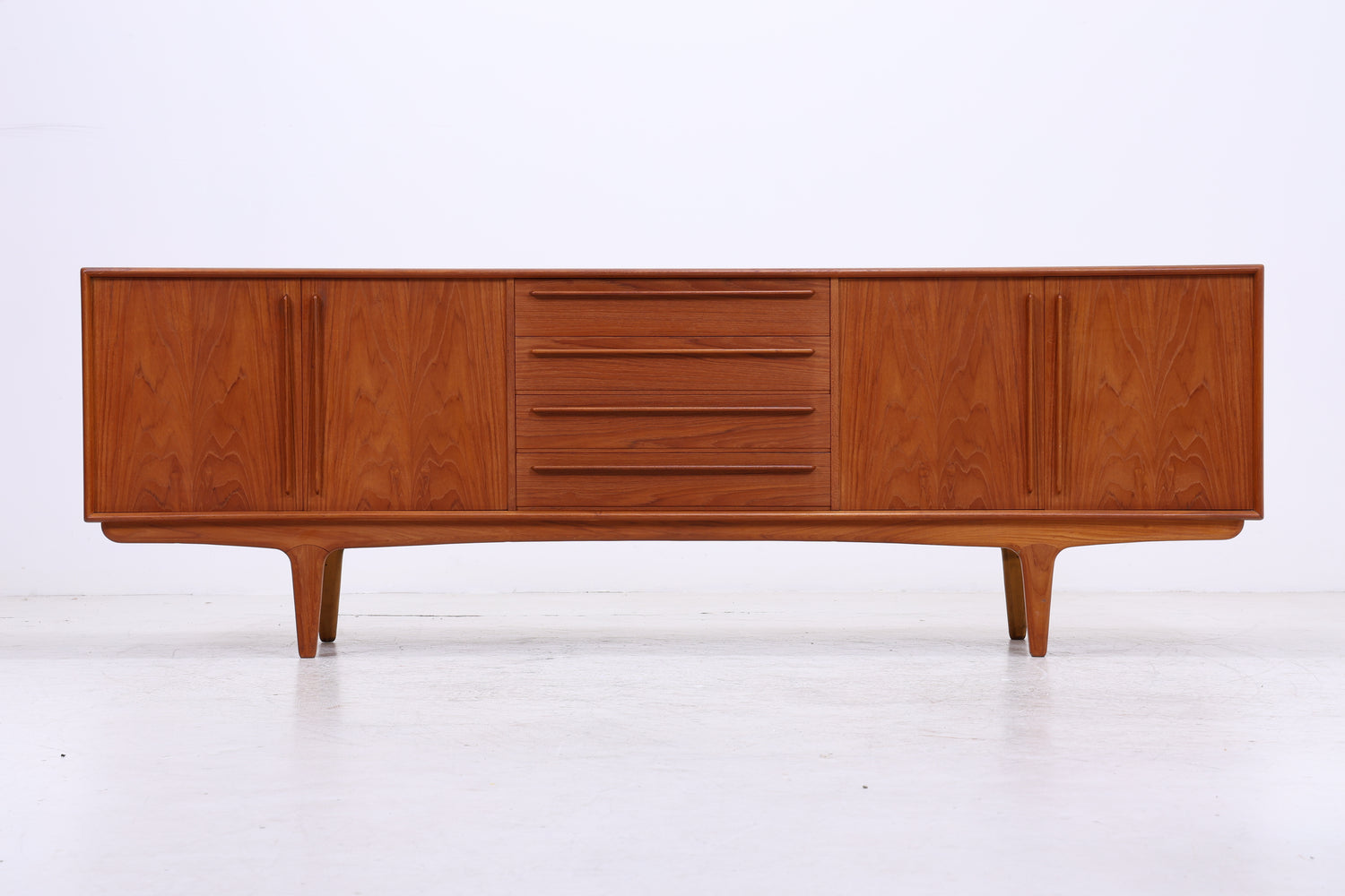 Vintage Teak Sideboard | Mid Century | Danish Design