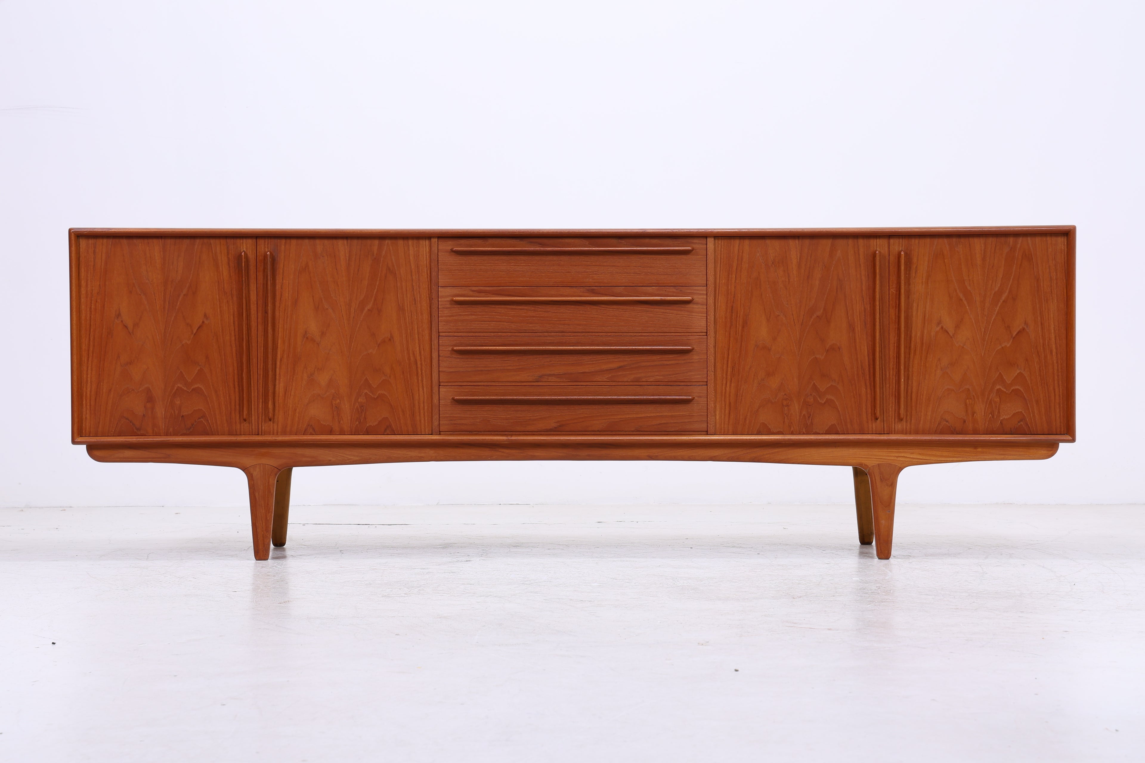 Vintage Teak Sideboard | Mid Century | Danish Design