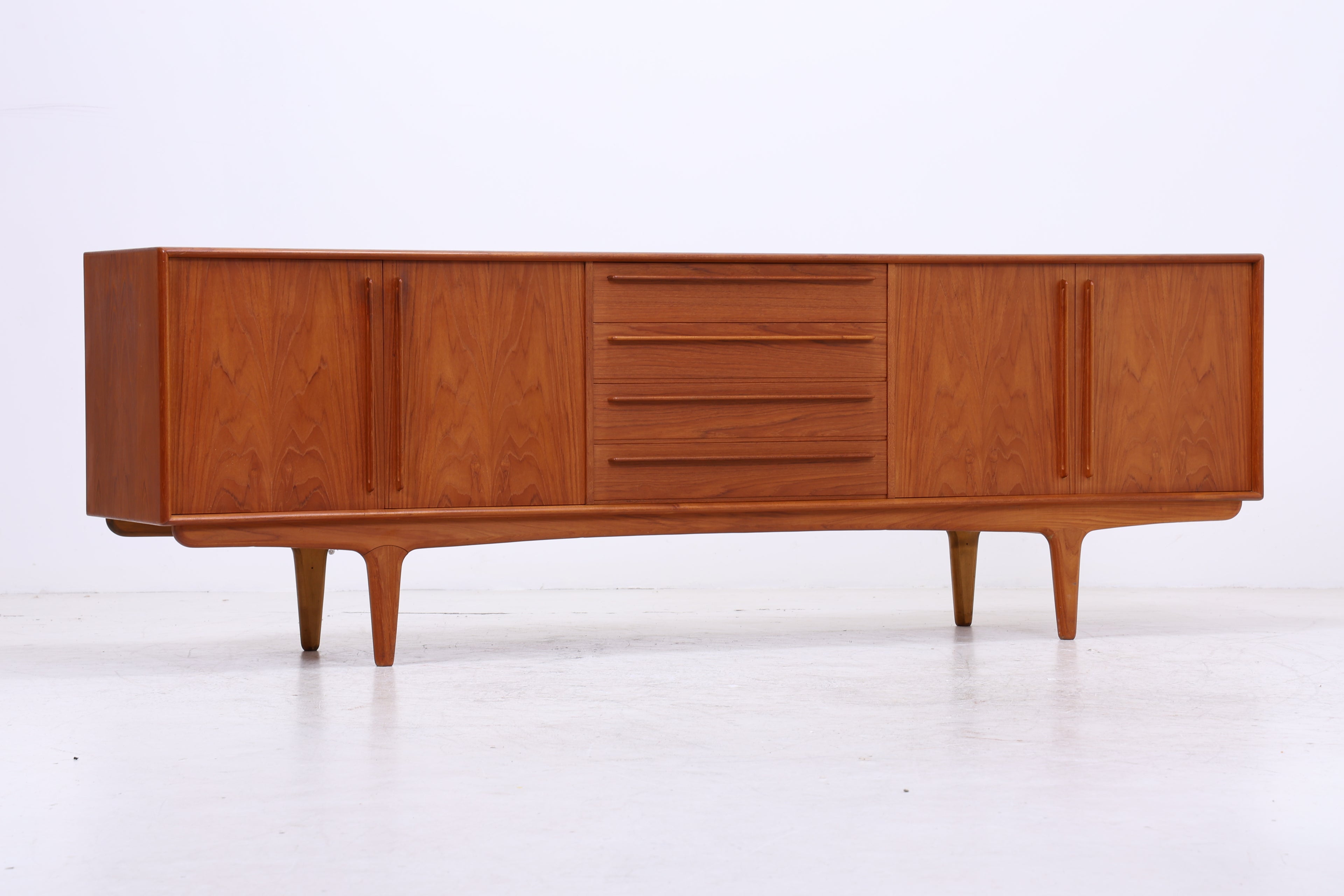 Vintage Teak Sideboard | Mid Century | Danish Design