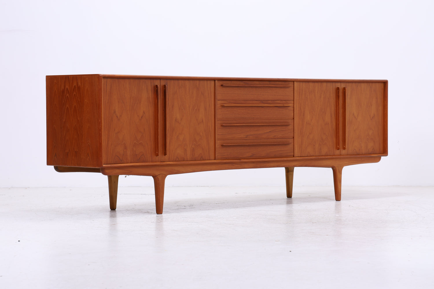 Vintage Teak Sideboard | Mid Century | Danish Design