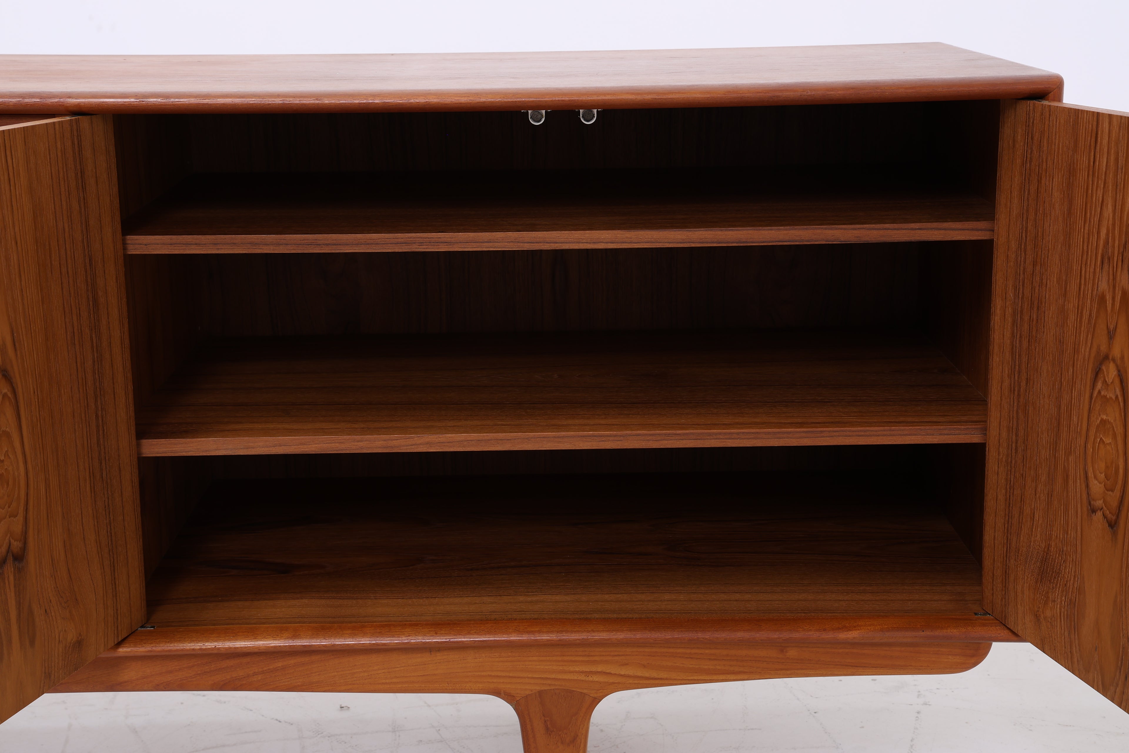 Vintage Teak Sideboard | Mid Century | Danish Design