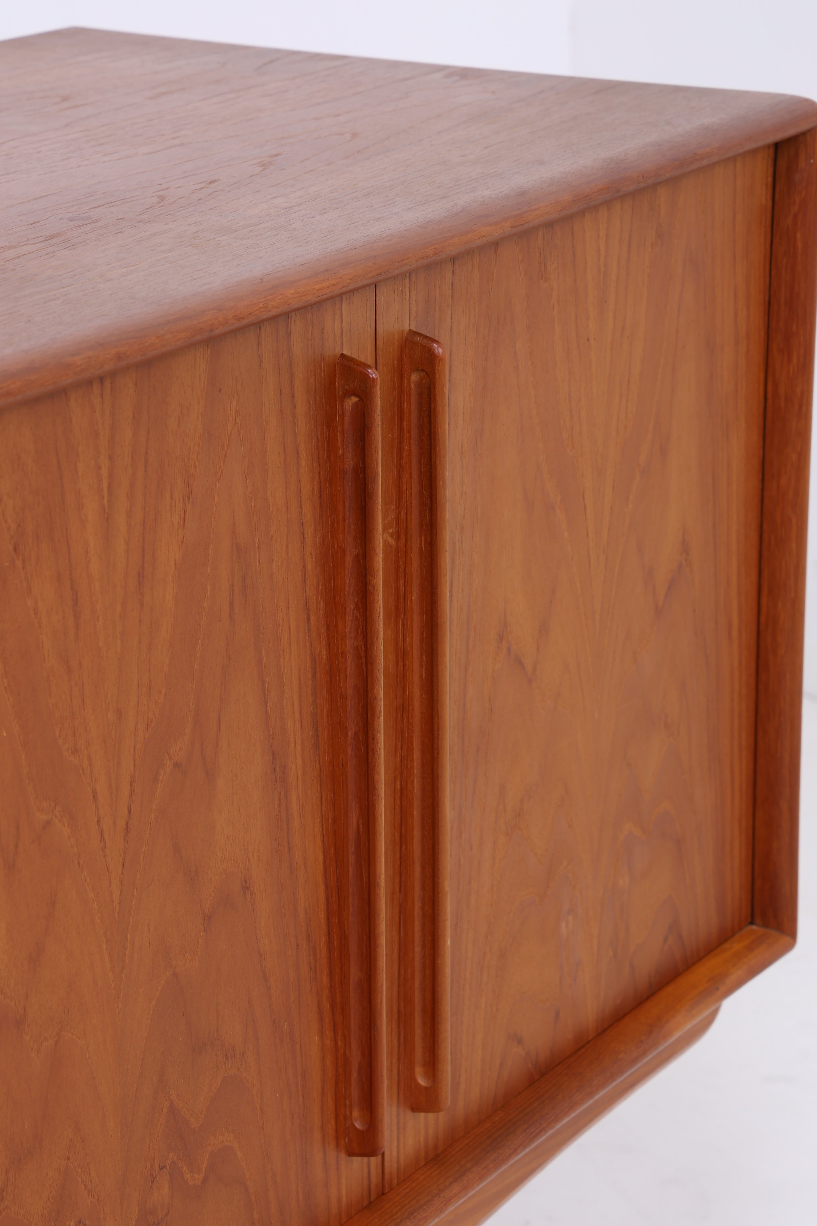 Vintage Teak Sideboard | Mid Century | Danish Design