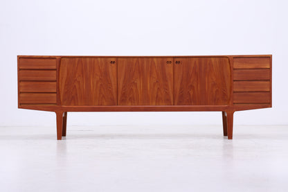 Johannes Andersen Sideboard | Vintage Teak | Danish Design