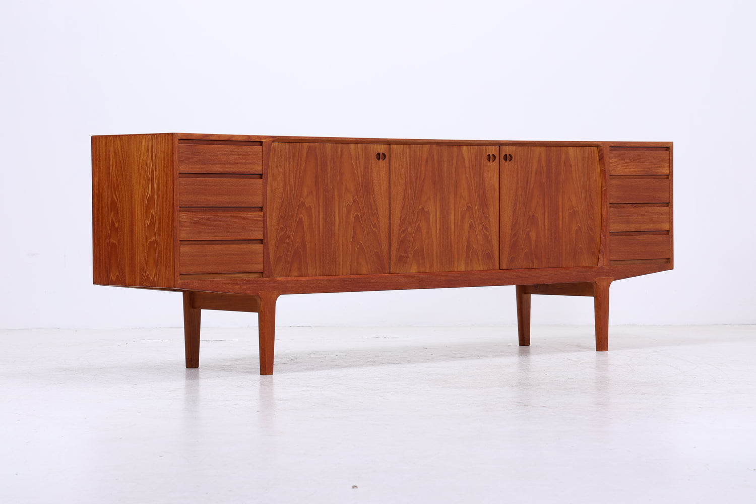 Johannes Andersen Sideboard | Vintage Teak | Danish Design