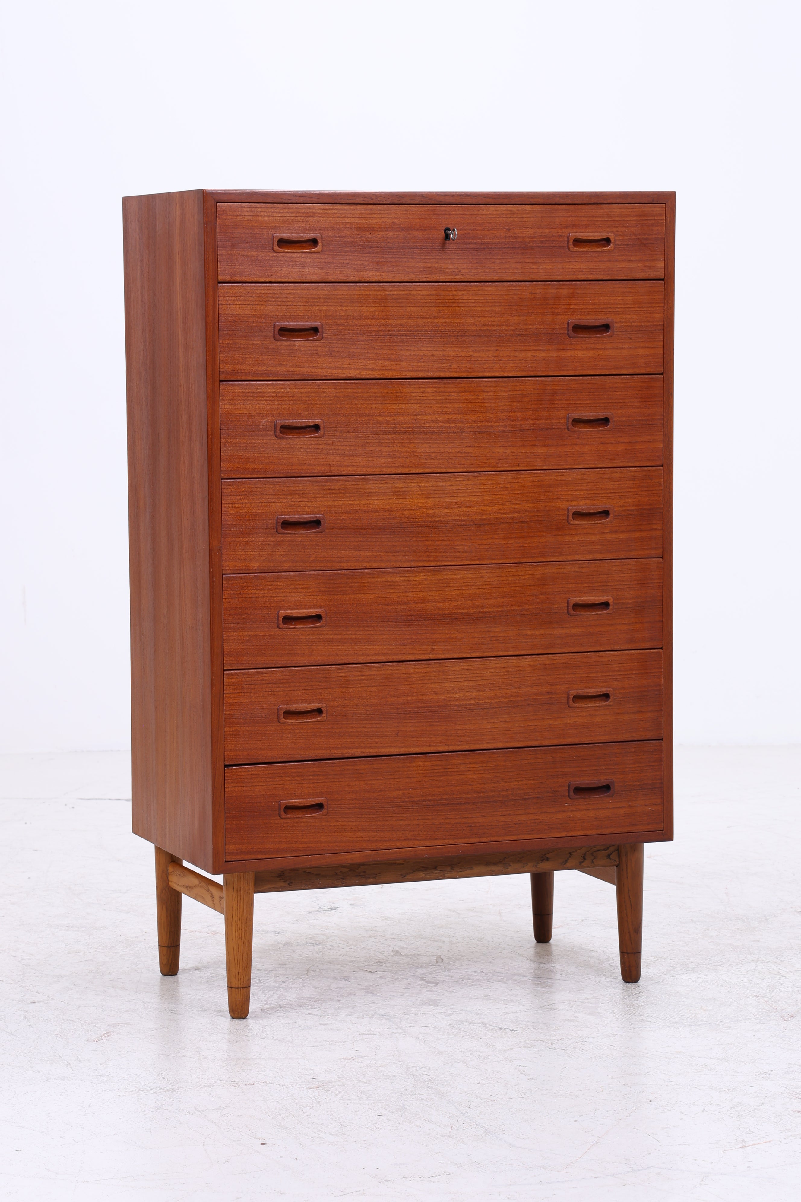 Vintage Teak Tallboy | Mid Century Kommode | 7 Schubladen