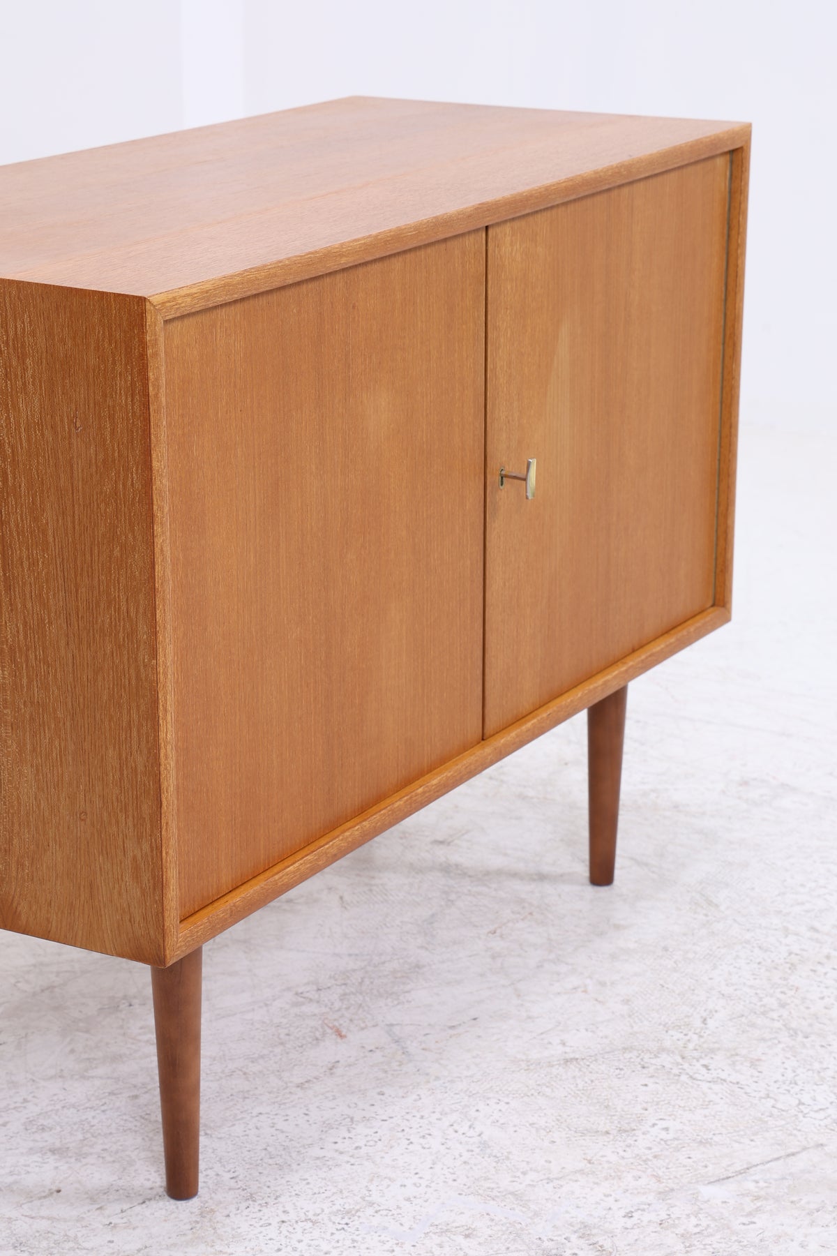 Vintage Teak Kommode | Mid Century | 2 Türen | Danish Design