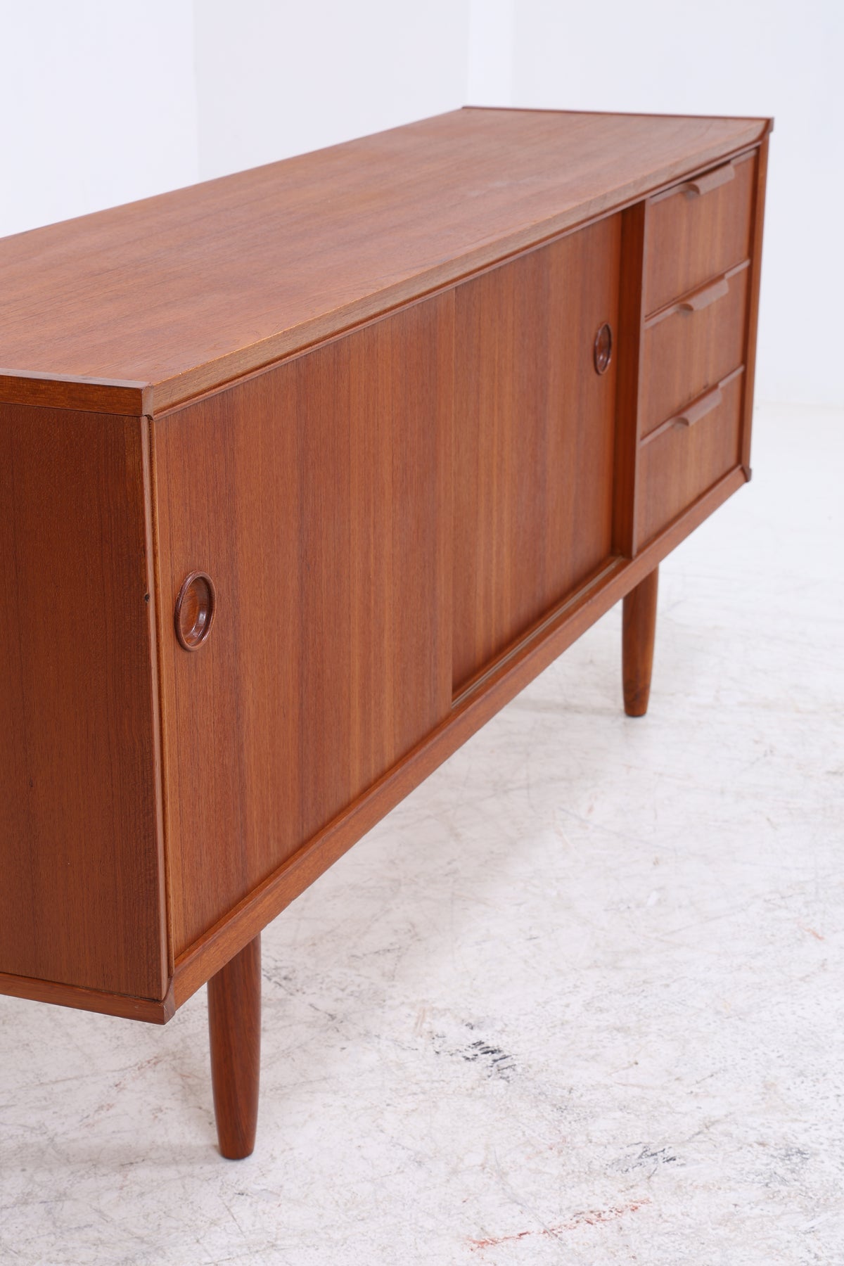 Fristho Sideboard | Vintage Teak | 2 Schiebetüren | 3 Schubladen | Mid Century