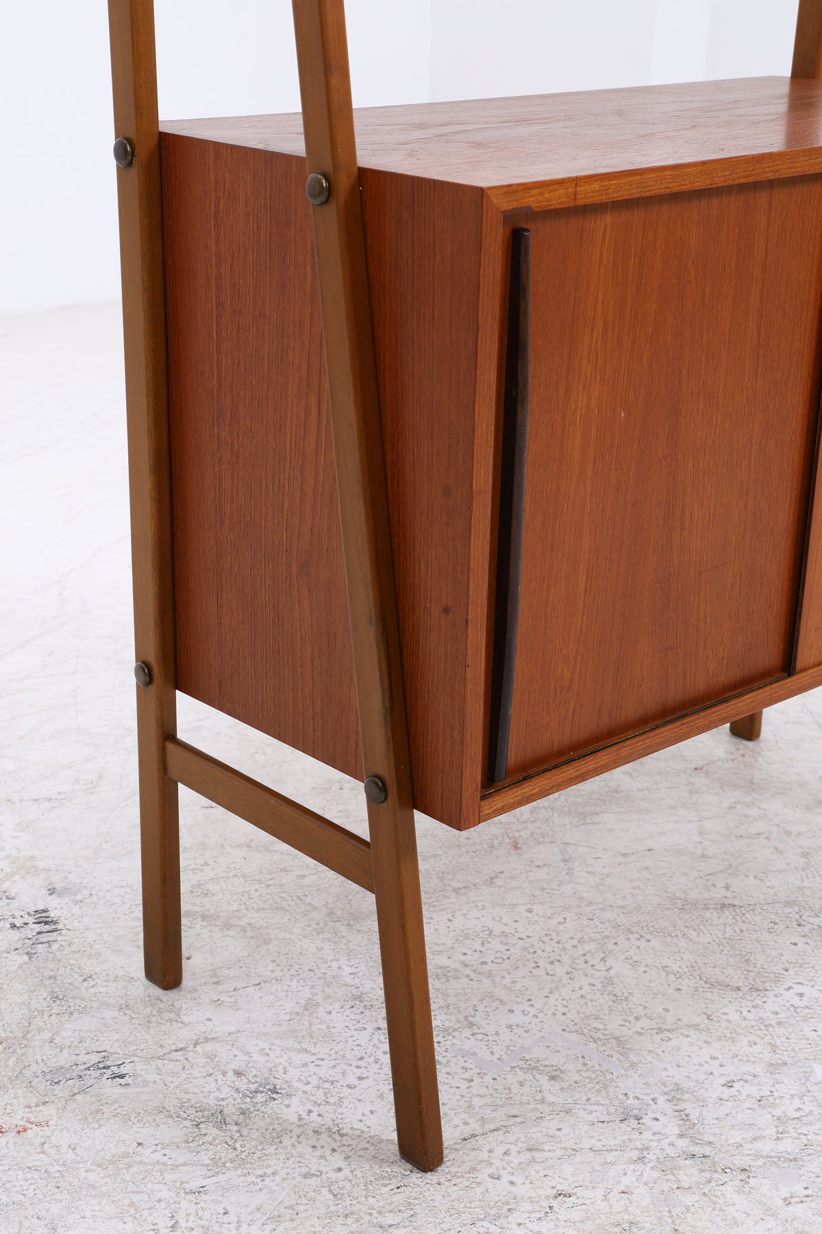 Vintage Teak Regal | Mid Century | 2 Schiebetüren | 3 Regalböden