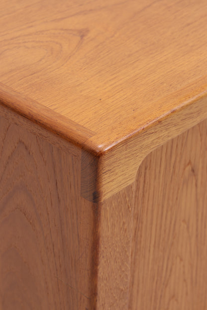 Silkeborg Kommode | Vintage Teak | Mid Century | 2 Türen | 1 Einlegeboden | Danish Design