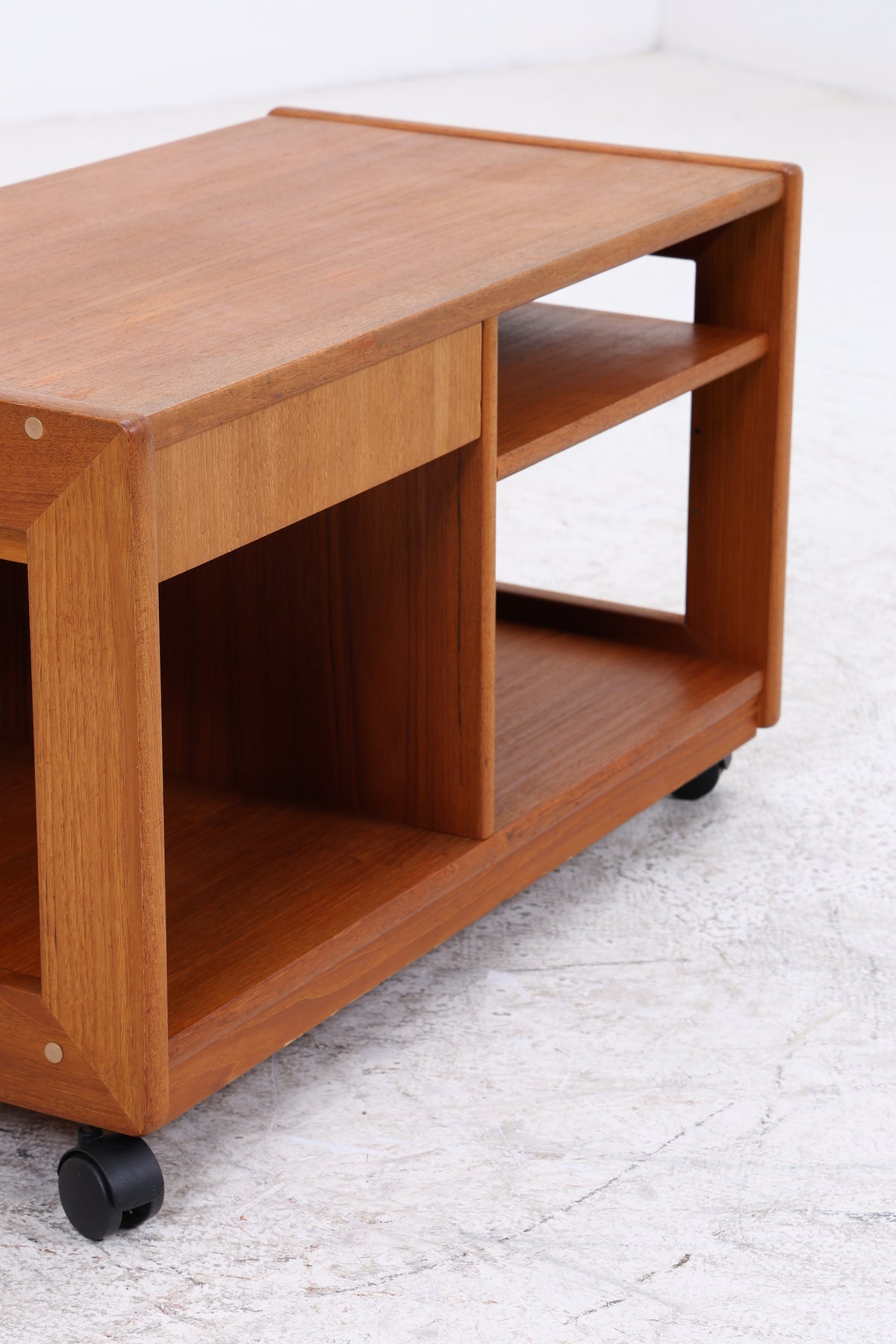 Vintage Teak Beistelltisch | Servierwagen | Rollen