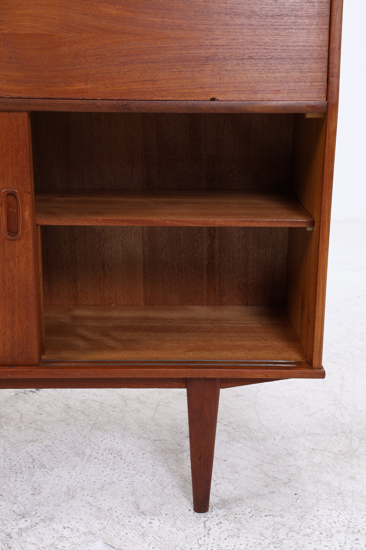 Vintage Teak Schrank | Sekretär | 2 Schiebetüren