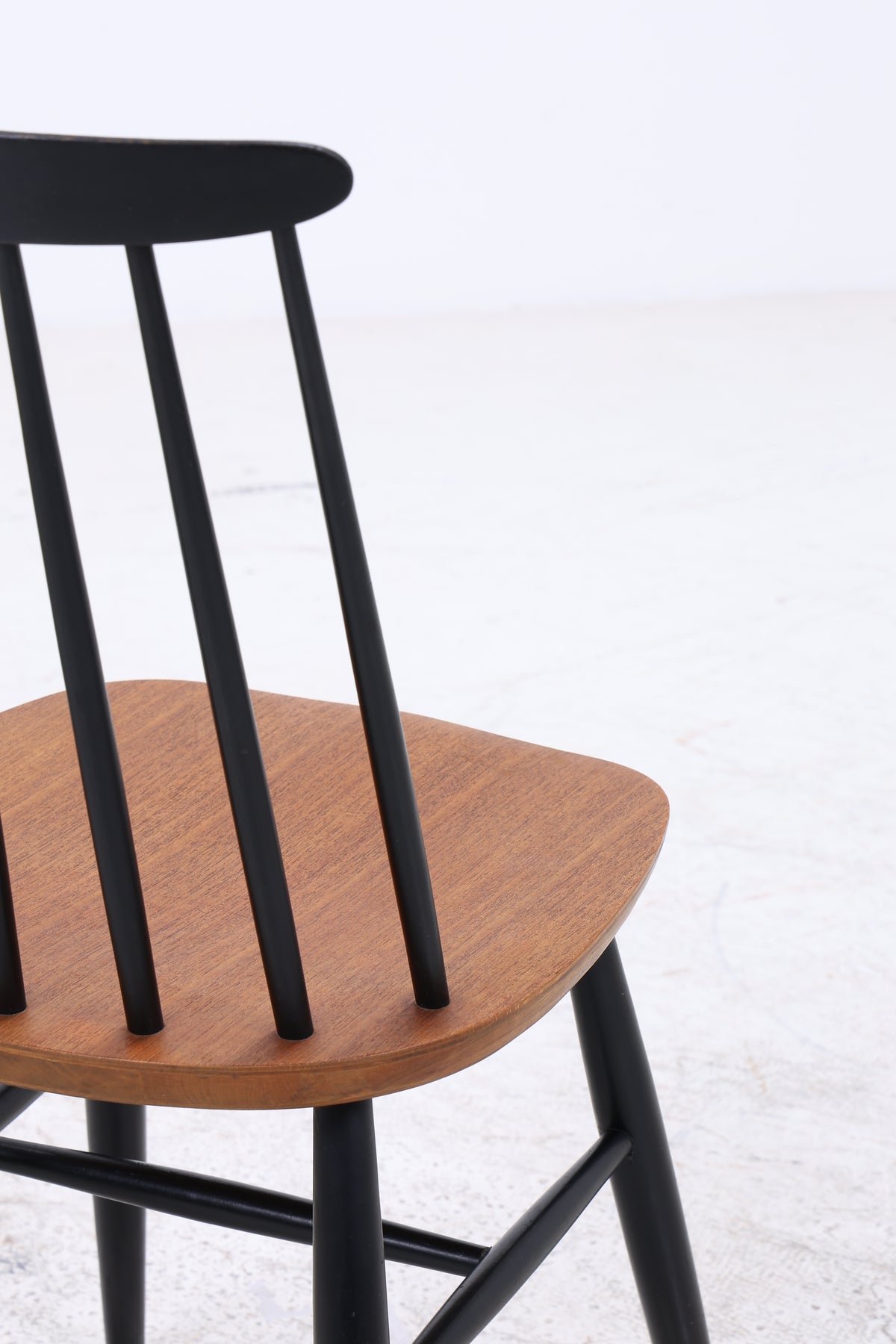 1v10 Ilmari Tapiovaara Fanett Stühle | Mid Century | Stol Kamnik | Teak