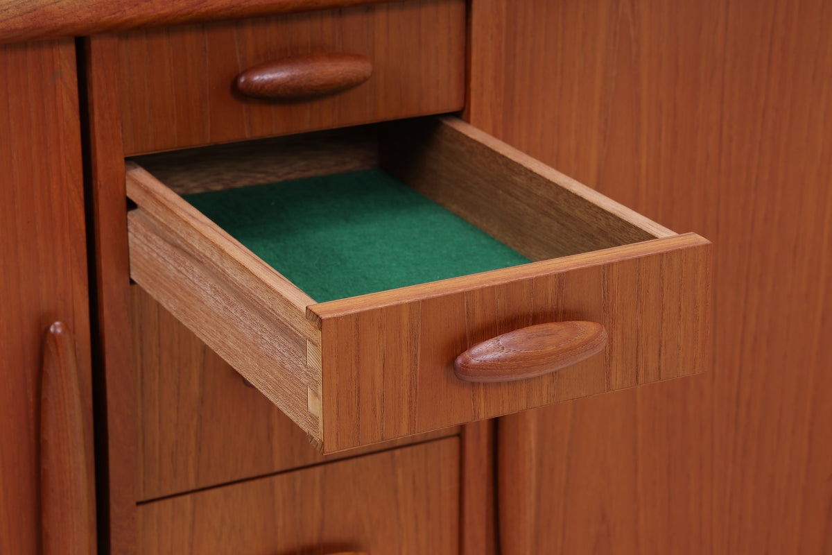 Vintage Teak Sideboard von Dyrlund | Danish Design | Mid Century Anrichte