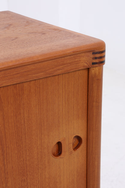 Henry W. Klein Sideboard | Bramin | Teak | 2 Türen | 4 Schubladen