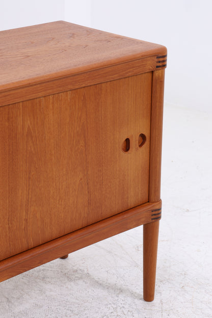 Henry W. Klein Sideboard | Bramin | Teak | 2 Türen | 4 Schubladen