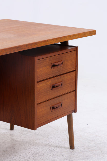 Vintage Teak Schreibtisch | Mid Century Design | Freistehend