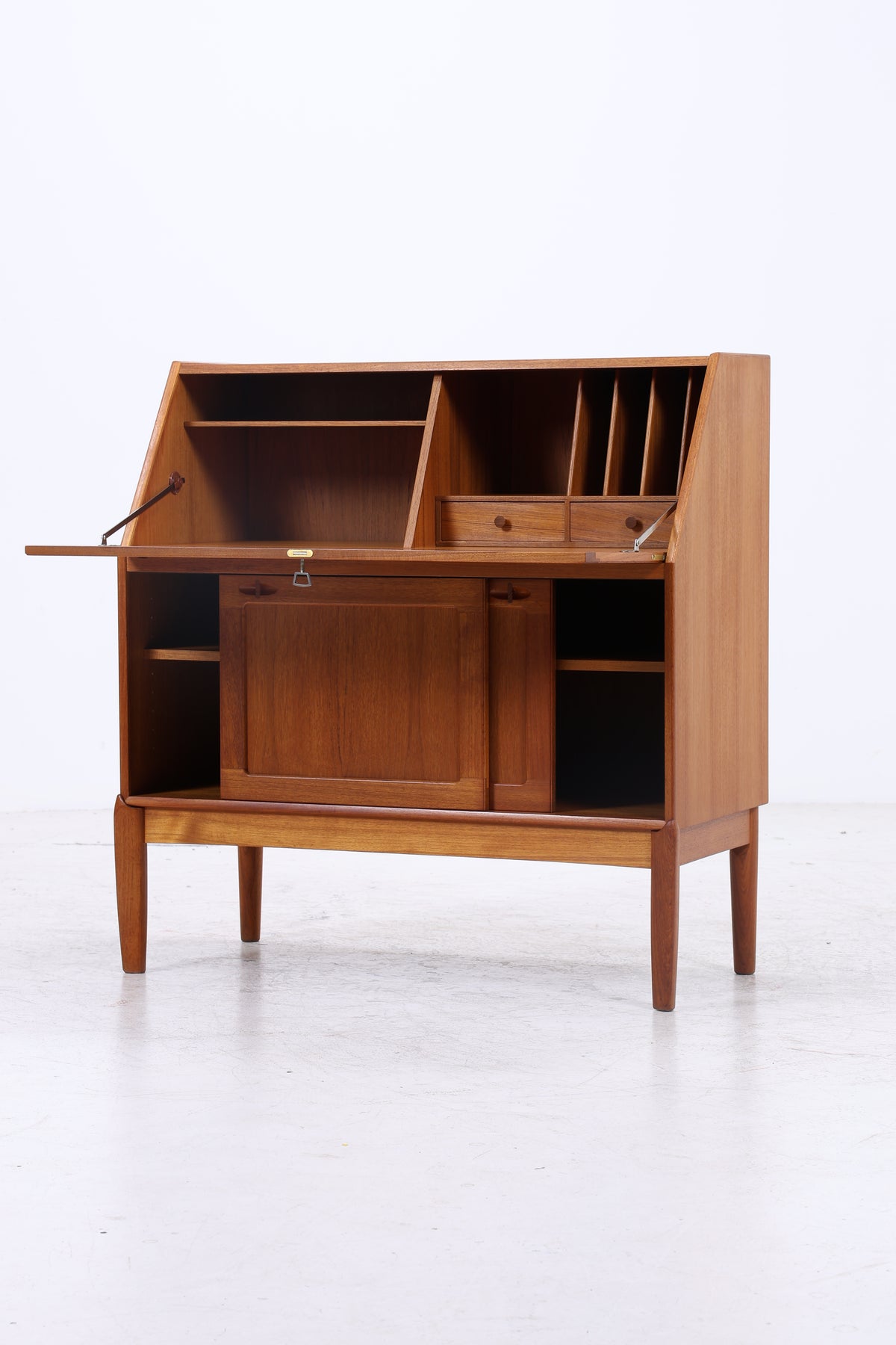 H. W. Klein für Bramin | Teak Sekretär | Mid Century