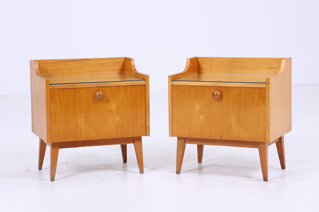 2 Vintage Nachttisch der 60er | Mid Century Mini Kommode mit Klappe und Glasablage Vintage | Stilvolle 70er Holz Aufbewahrung Schlafzimmer