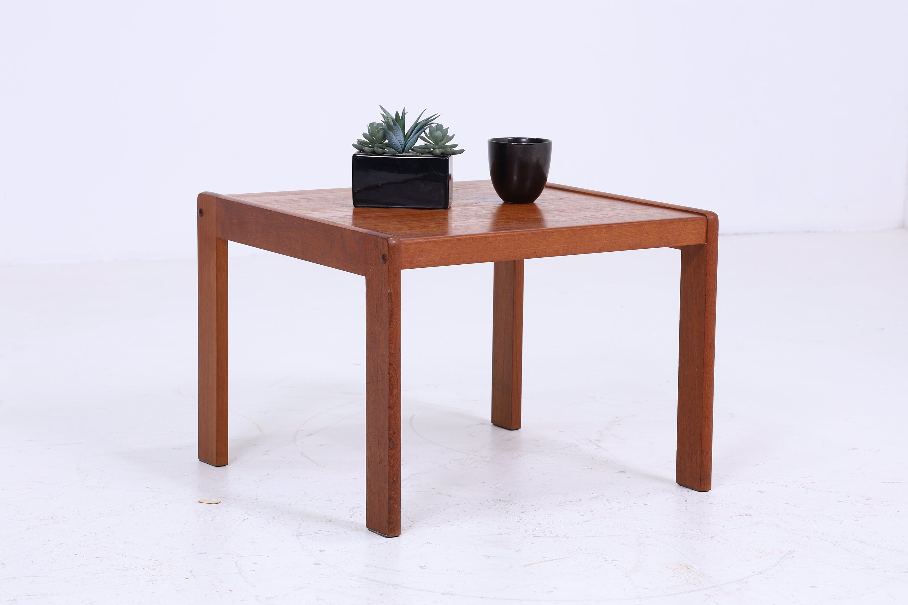 Teak Vintage Beistelltisch  | Mid Century Couchtisch Tisch Telefontisch 60er Jahre Retro Wohnzimmer Eckig