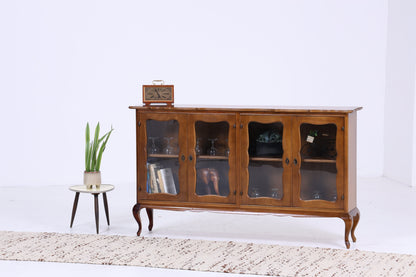 Vintage Vitrine im französischen Stil, Holzvitrine mit Glastüren, antikes Sideboard Holz Aufbewahrung Louis-Philippe-Stil Schmal Flach