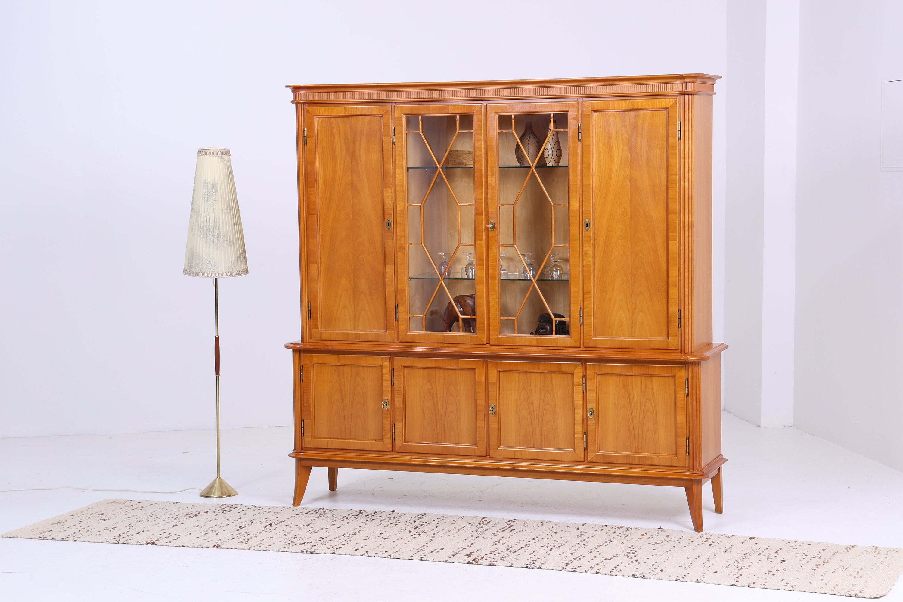 Vintage display cabinet by Schlingmann Wertmobel Bright glass display cabinet Bookcase wooden storage English style quality