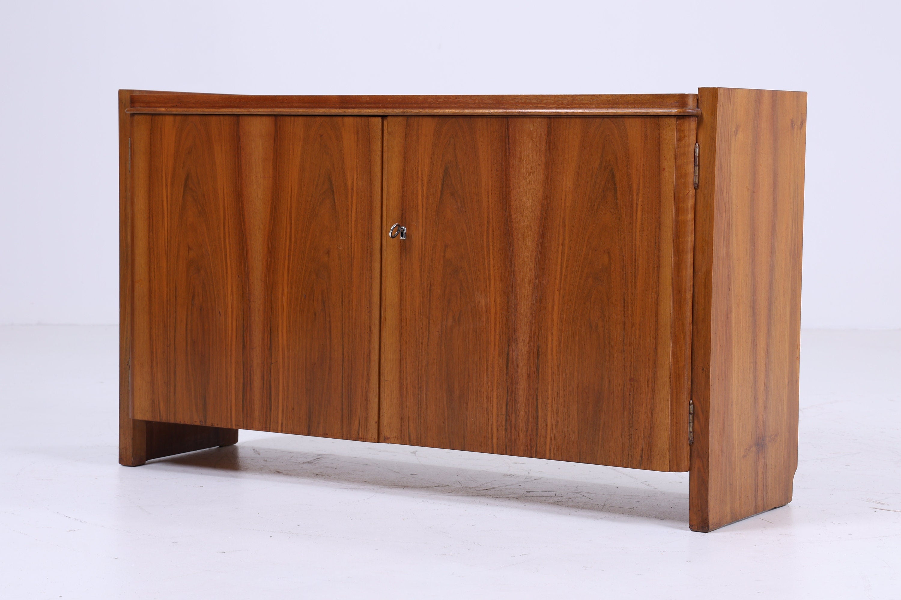 Hellerau Kommode 60er Jahre | Mid Century Schrank 617 | A  Flur Vintage Aufbewahrung Retro 70er Nussbaum Holz Aufbewahrung