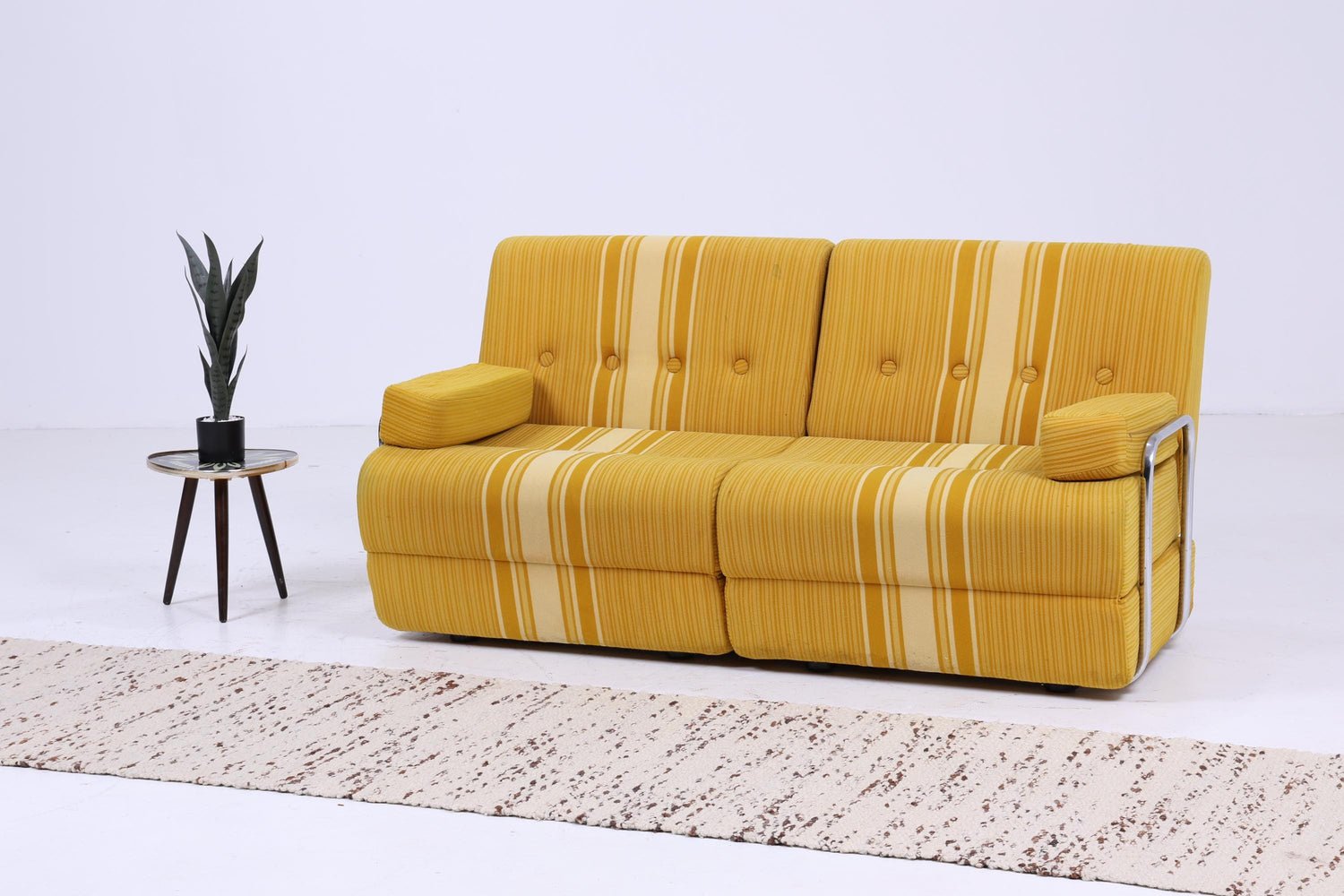 Vintage Modular Schlaf Sofa 60er Jahre | Mid Century Falt Couch 2 Sitze Tagesbett Schlafsessel Space Age  Gelb Gestreift 70er 2v2