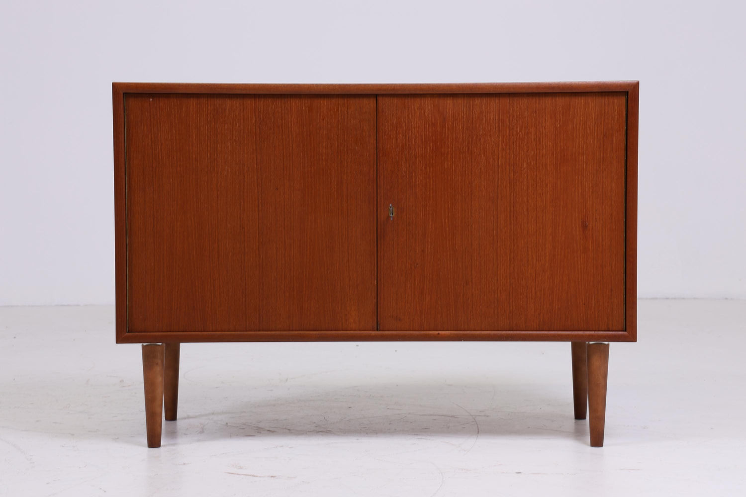 WK Teak Kommode | Mid Century Schrank  | Vintage Kommode Retro Schuhschrank Flur Holz