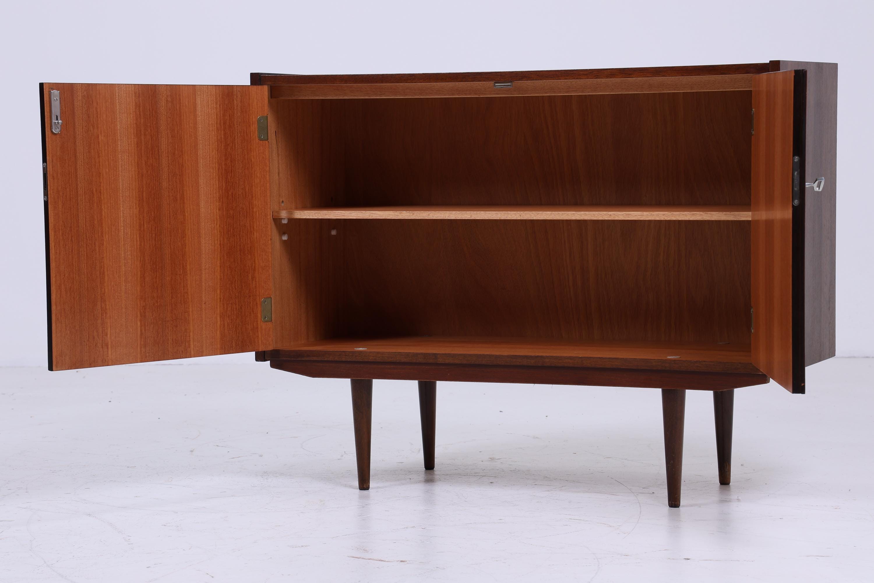 Wunderschöne Mid Century Hochglanz Kommode | Vintage Schrank 60er | Holz Aufbewahrung