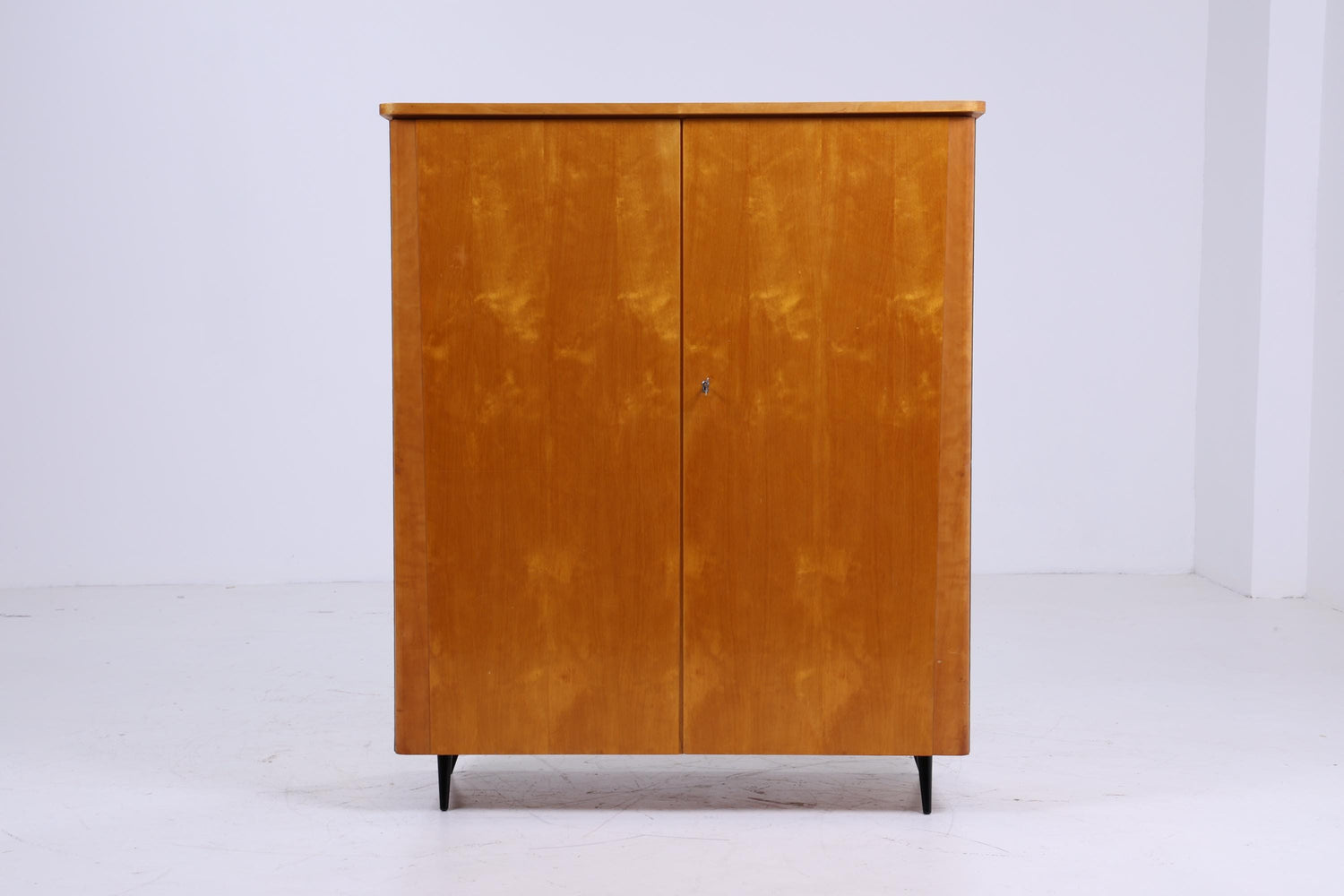 Klassischer Vintage Schrank 60er Jahre | Mid Century Wäscheschrank Schubladen Fächerschrank Retro