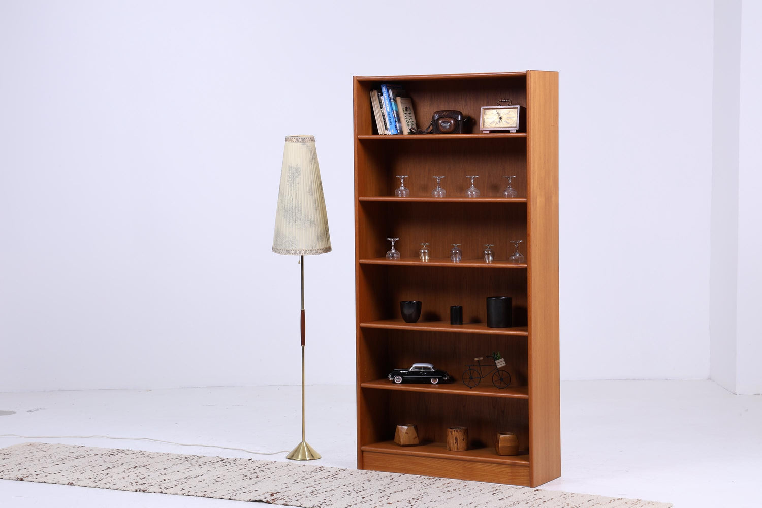 Teak Holz Bücherregal 60er Jahre | Vintage Regal Schmal | Mid Century Retro Aufbewahrung 1/2