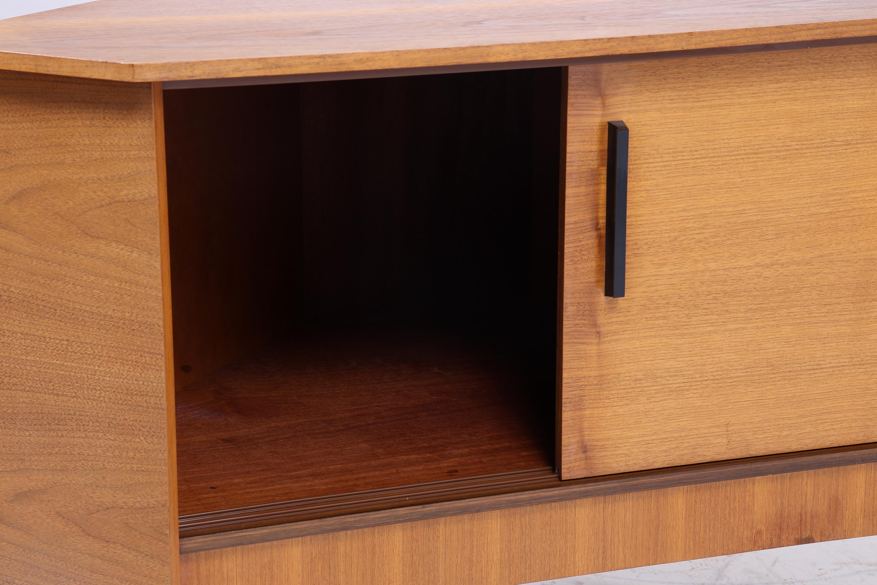 Vintage Eckkommode 60er Jahre | Mid Century Kommode Schrank Retro 70er Holz Aufbewahrung Schiebetüren Nussbaum